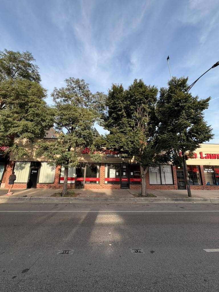 3103-3109 N Cicero Avenue