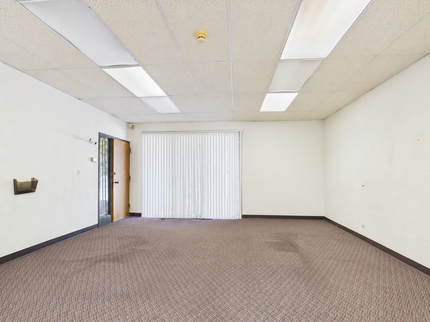 501 W Ogden Avenue Unit: 3