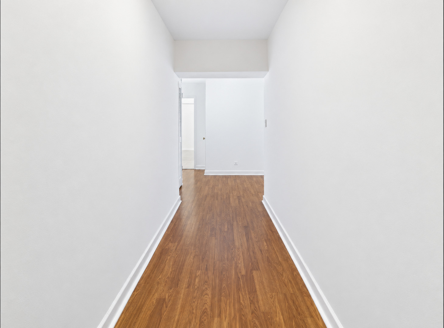 4970 N Marine Drive Unit: 827