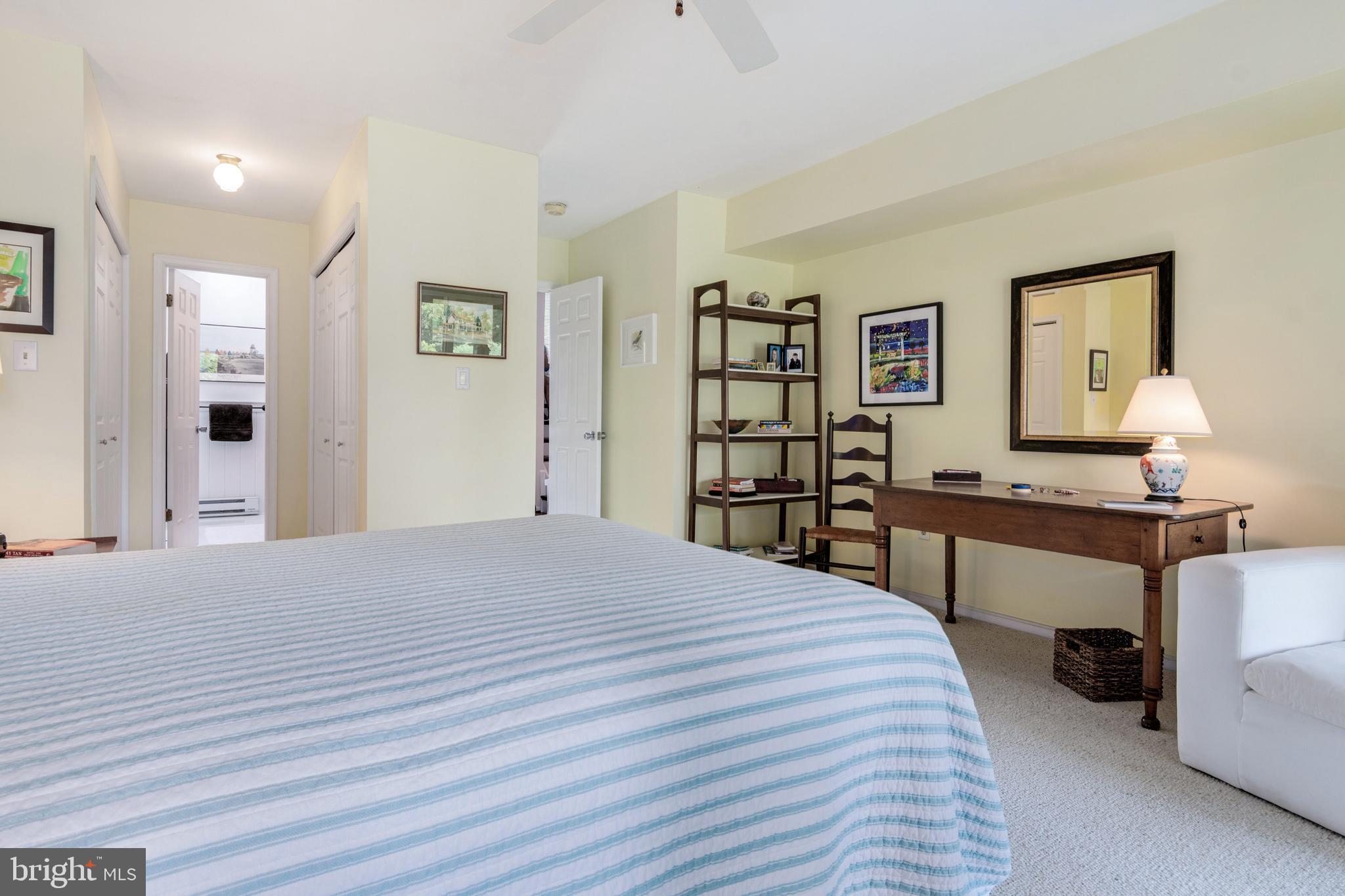 24700 Deepwater Point DRIVE Unit: 5