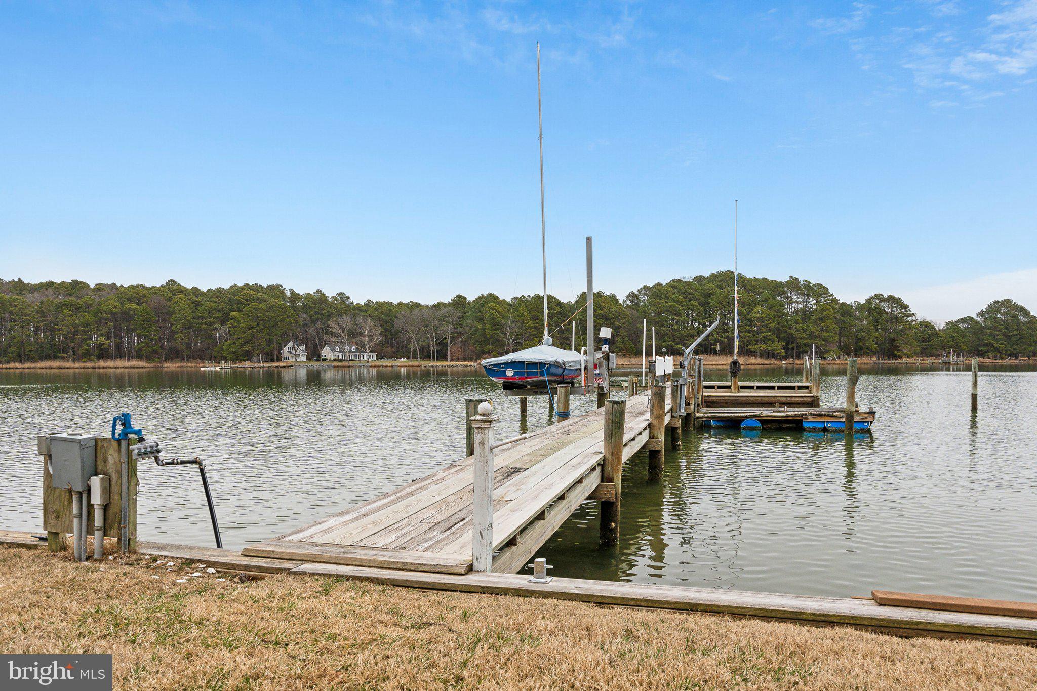 7171 Drum Point