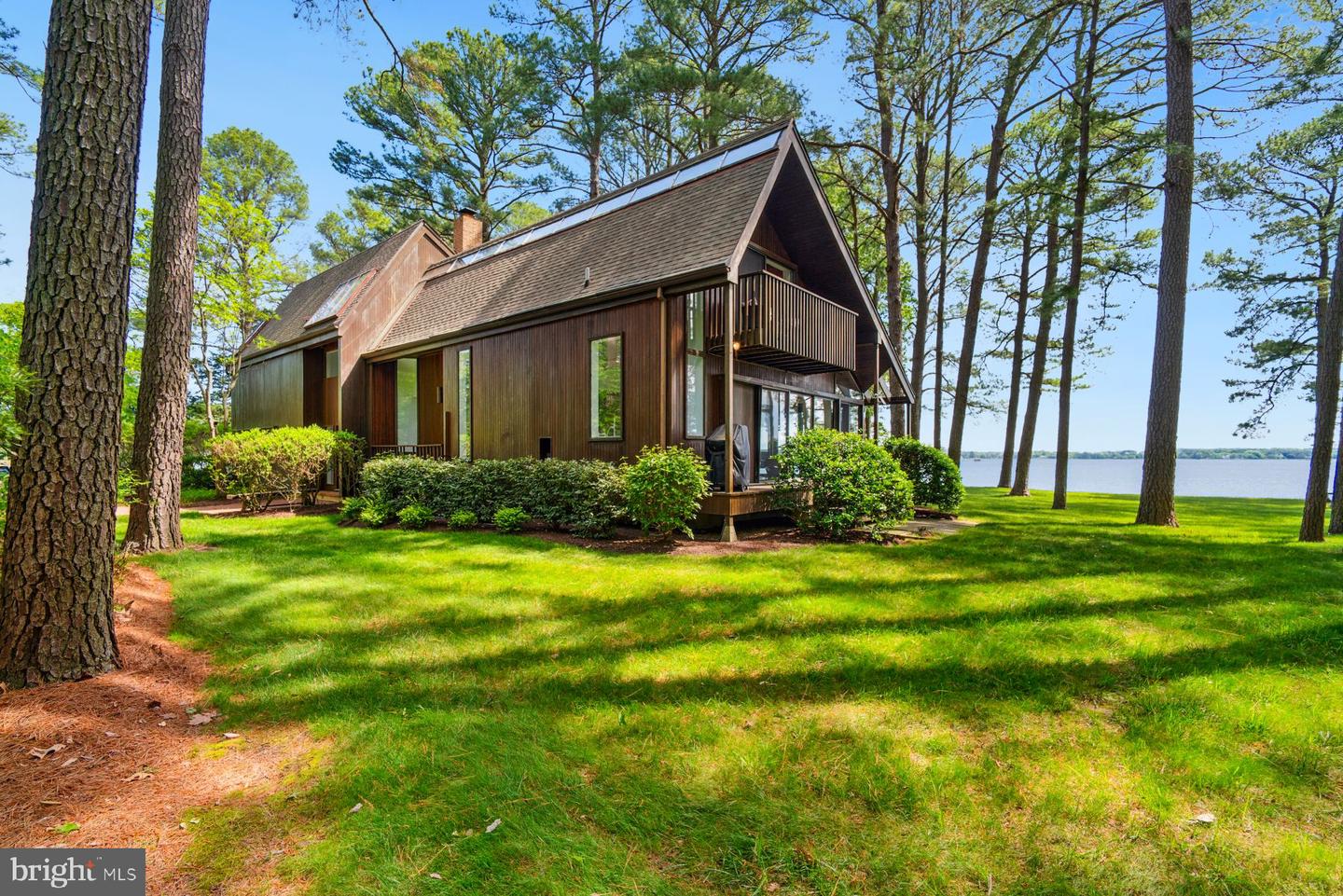 7285 Quaker Neck Rd