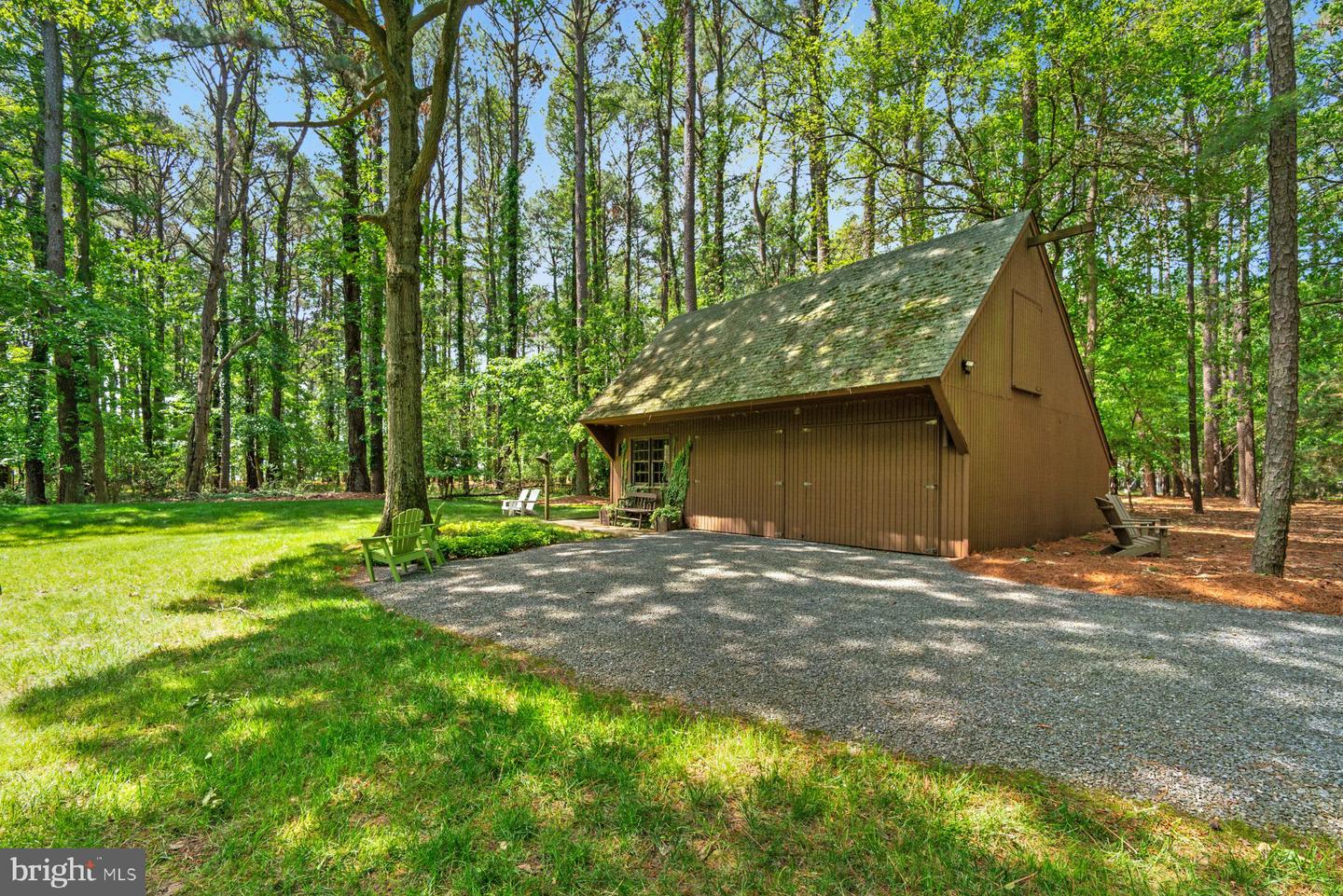 7285 Quaker Neck Rd