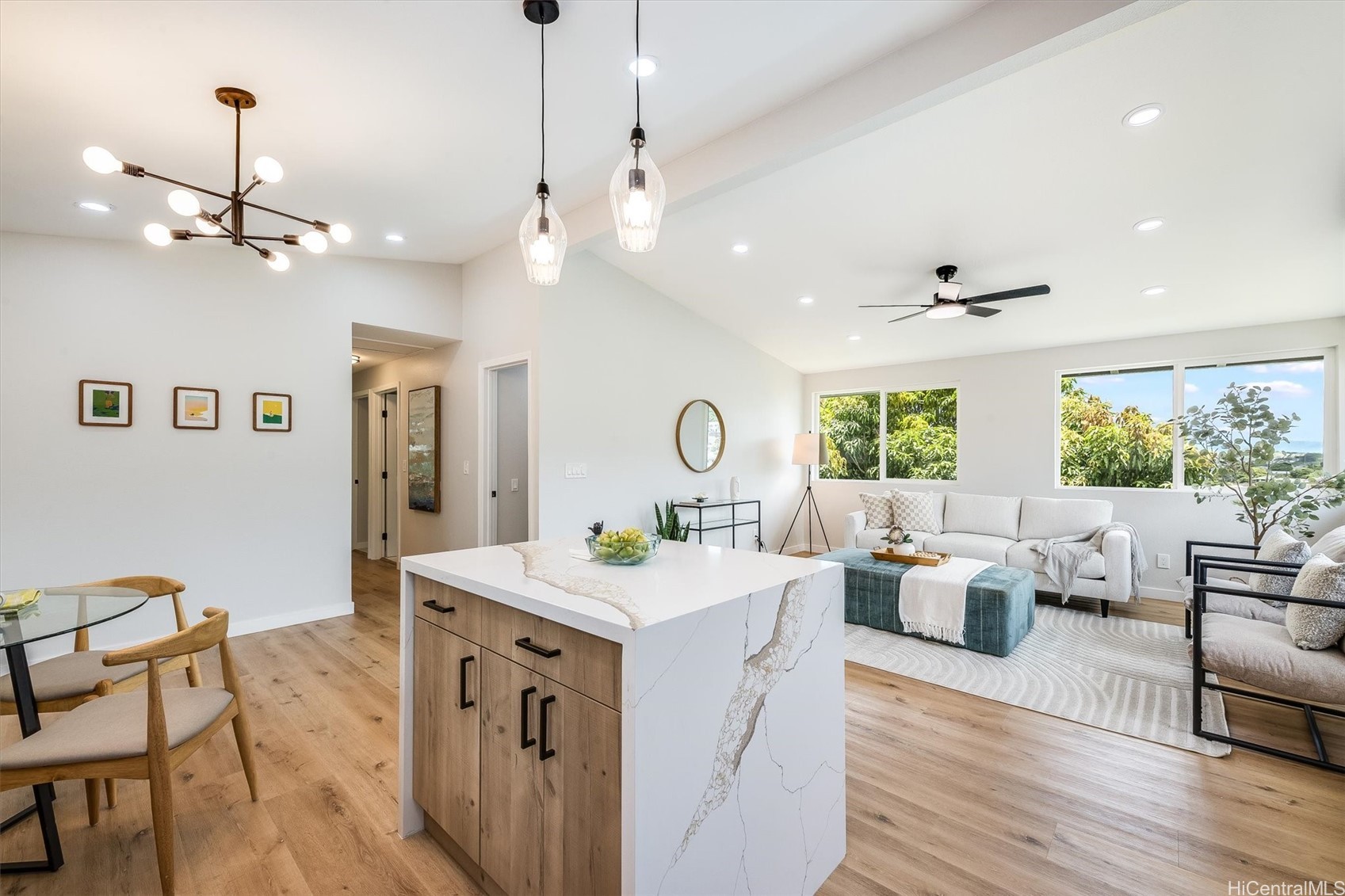 2109 Hillcrest Street