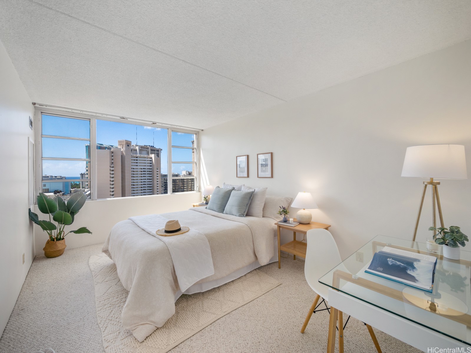 400 Hobron Lane 1803