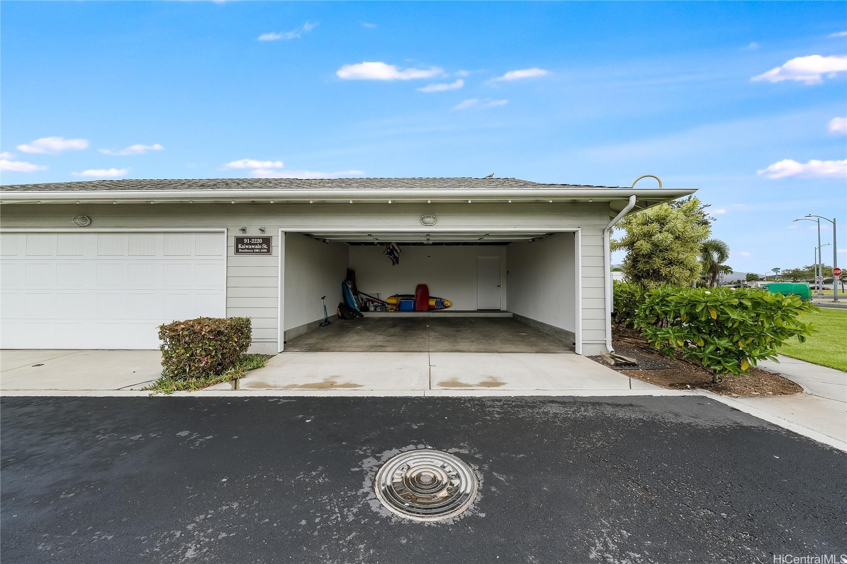 91-2220 Kaiwawalo Street 1001