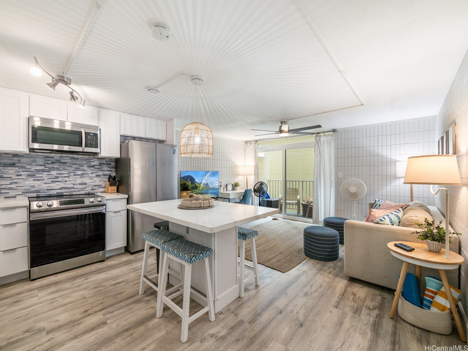 53-567 Kamehameha Highway 206