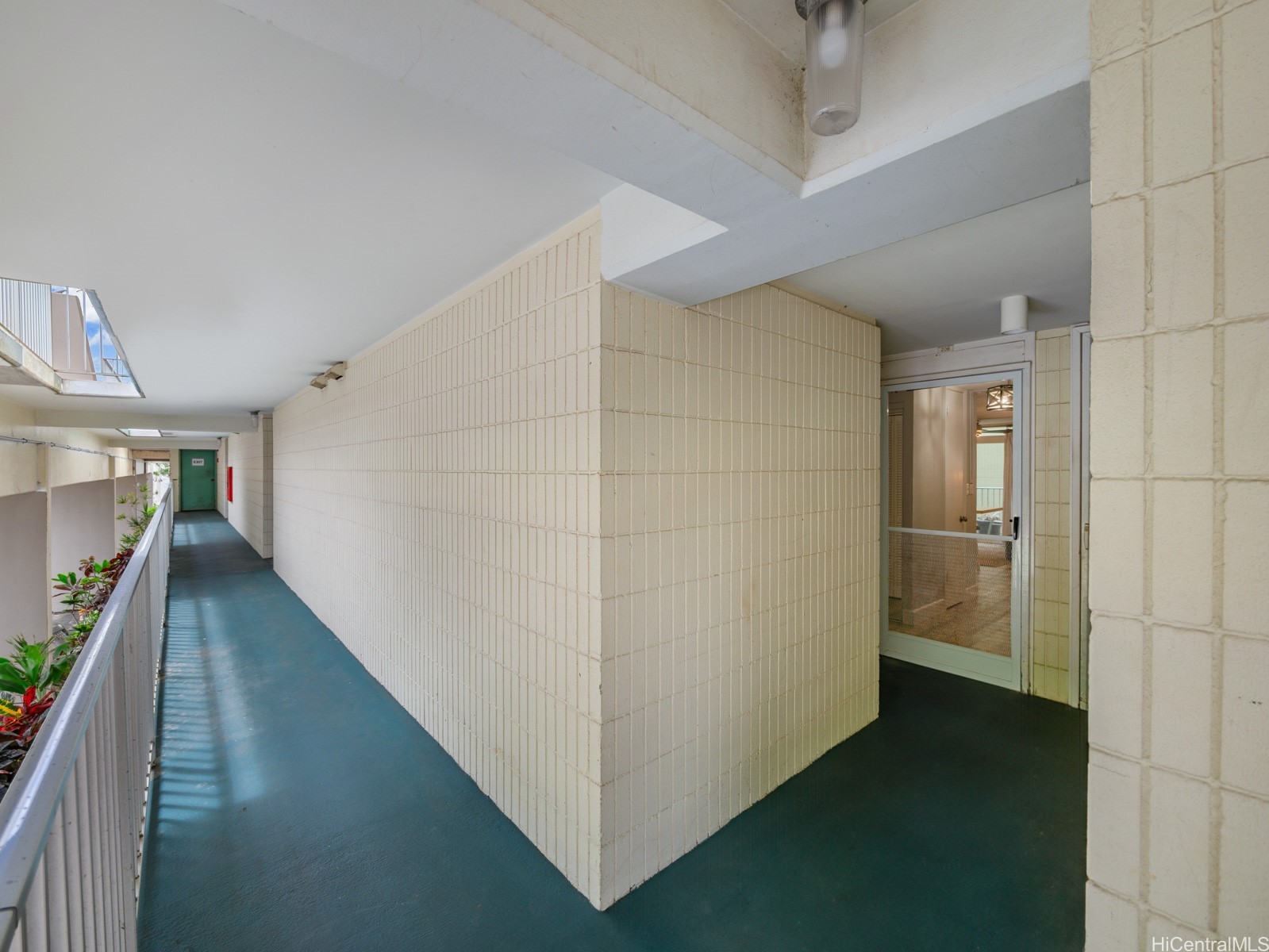 53-567 Kamehameha Highway 206