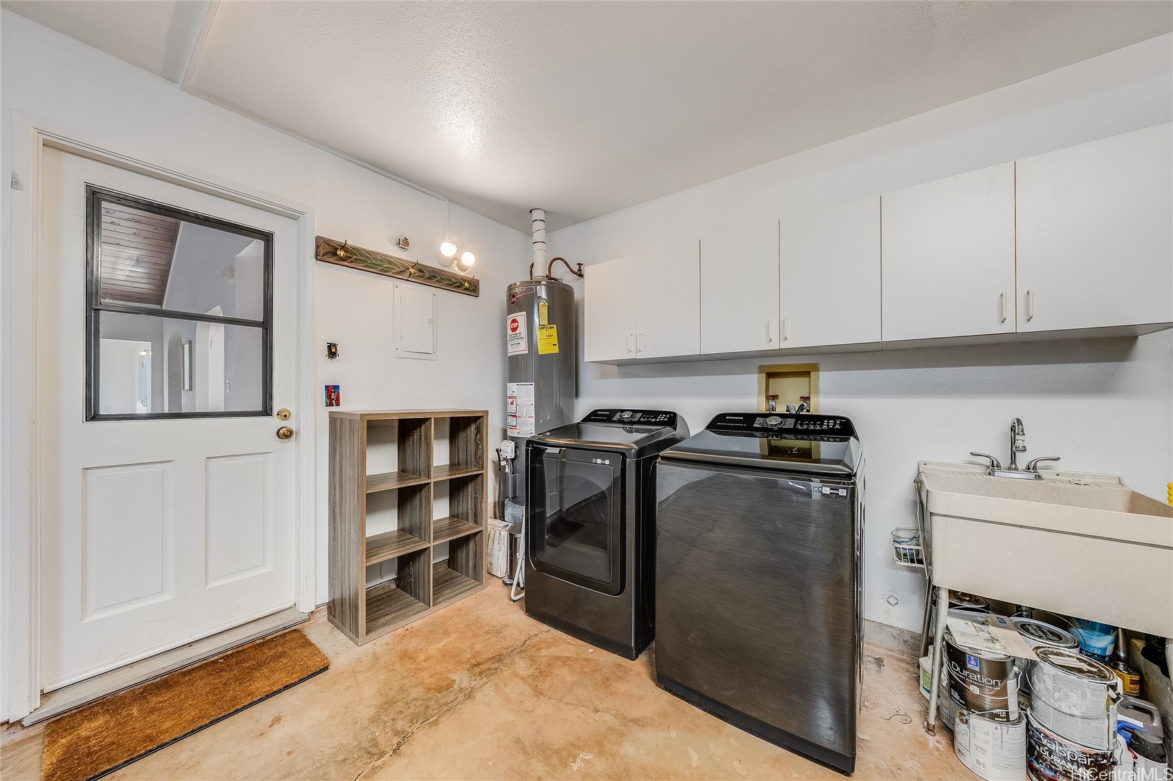 94-1120 Akeu Place