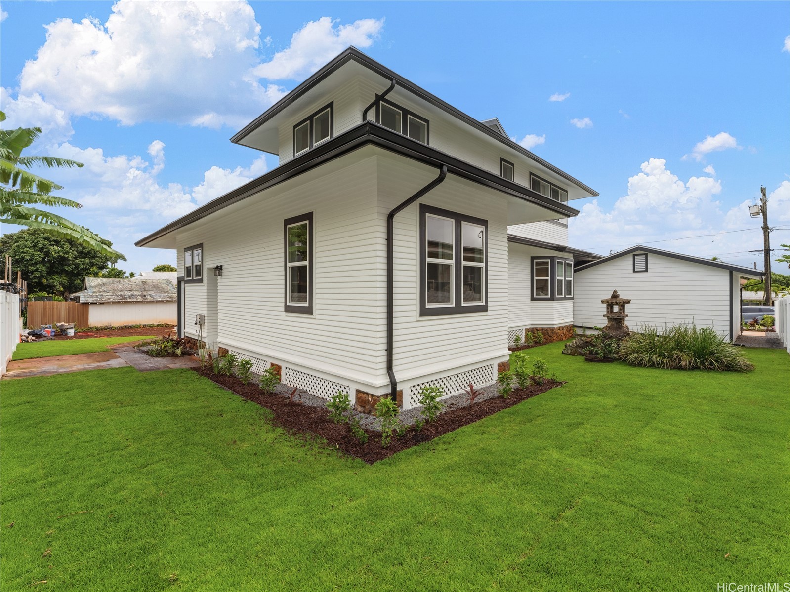 52 Kuahiwi Avenue