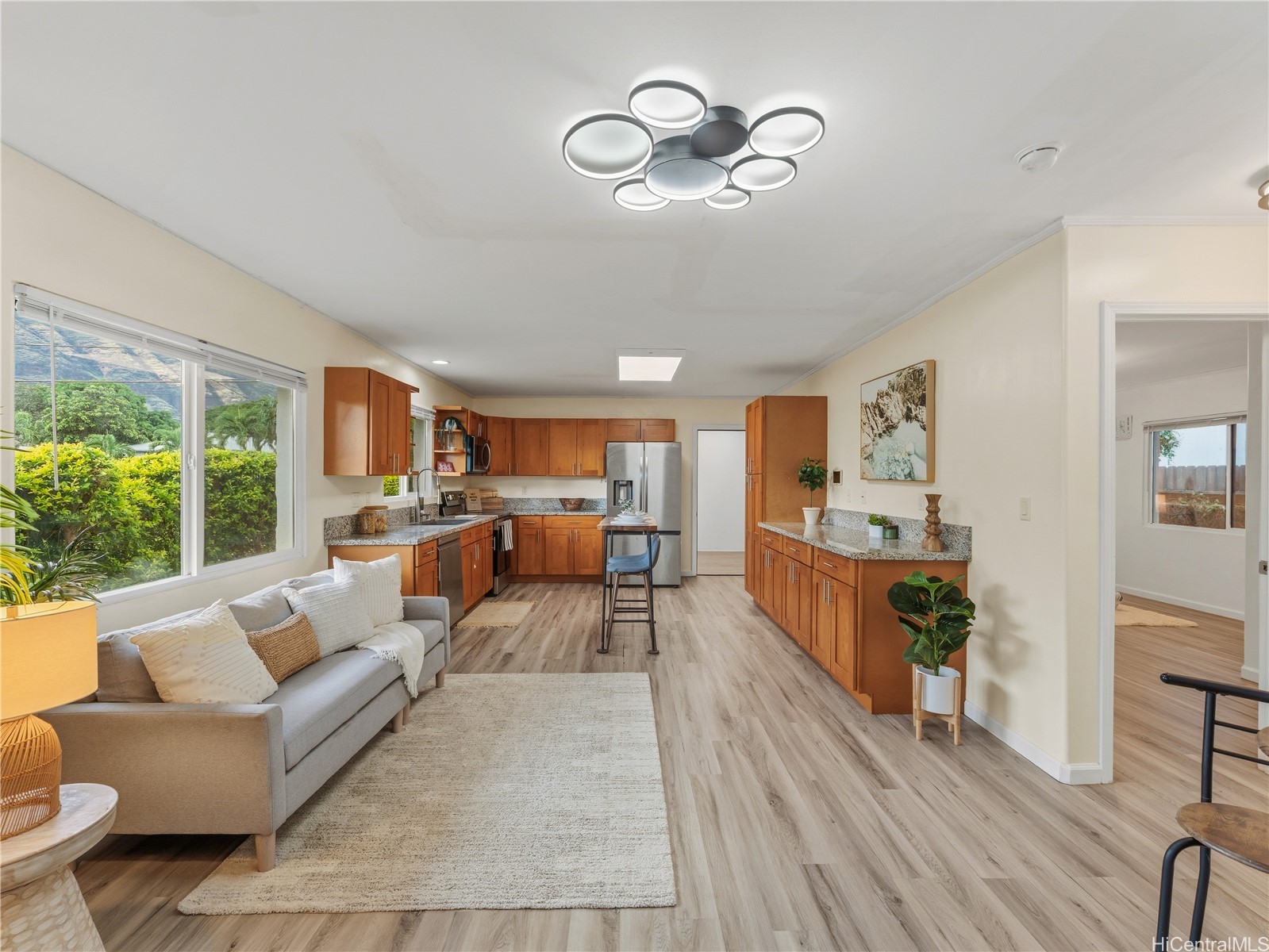 84-993 Lahaina Street 1