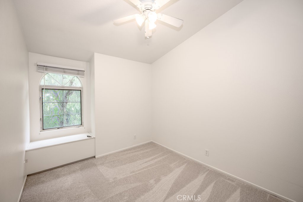 22943 Banyan Place 307