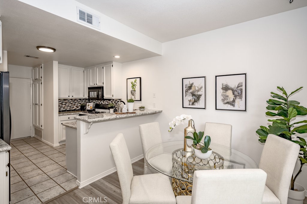 22943 Banyan Place 307