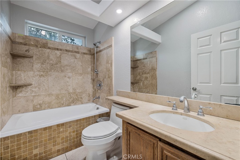 15608 Tierra Rejada S