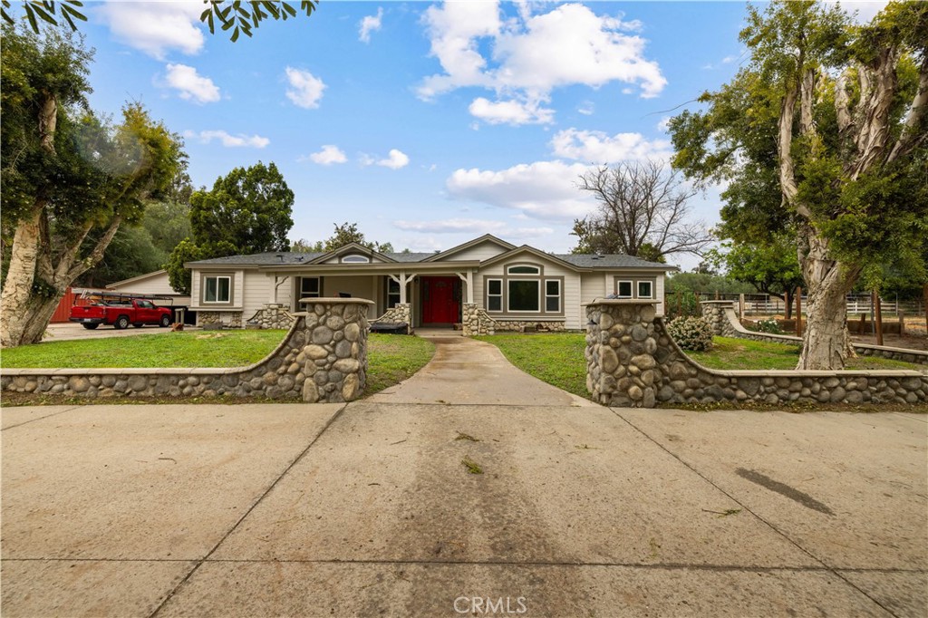 15608 Tierra Rejada S