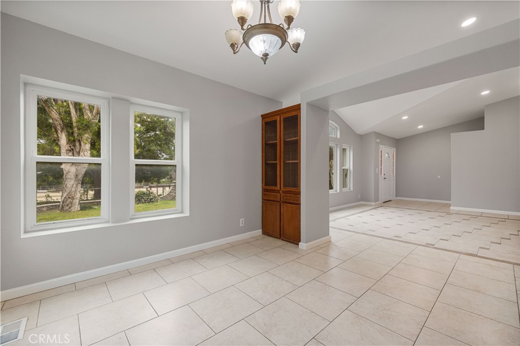 15608 Tierra Rejada S