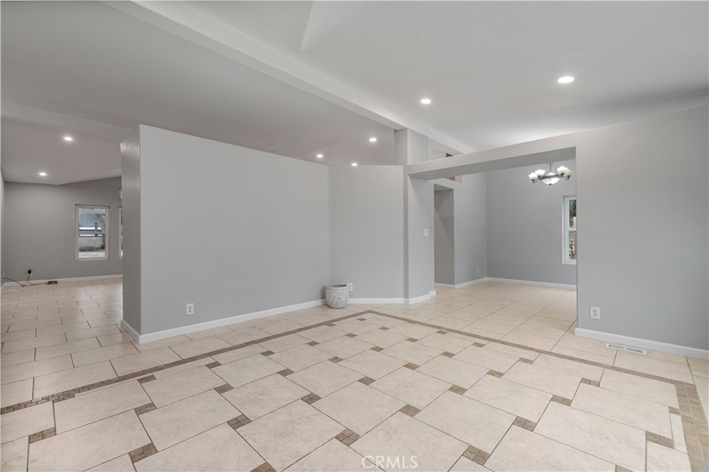 15608 Tierra Rejada S