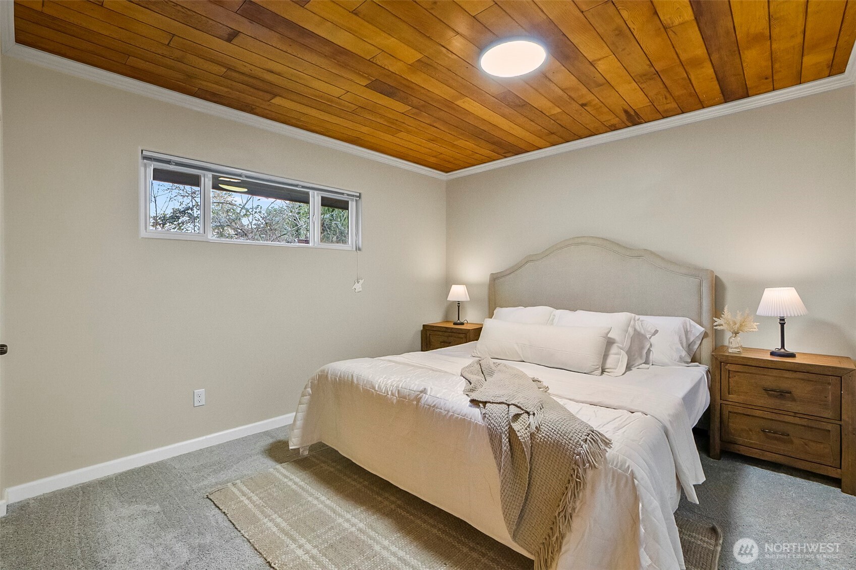 10010 Lakemont Avenue