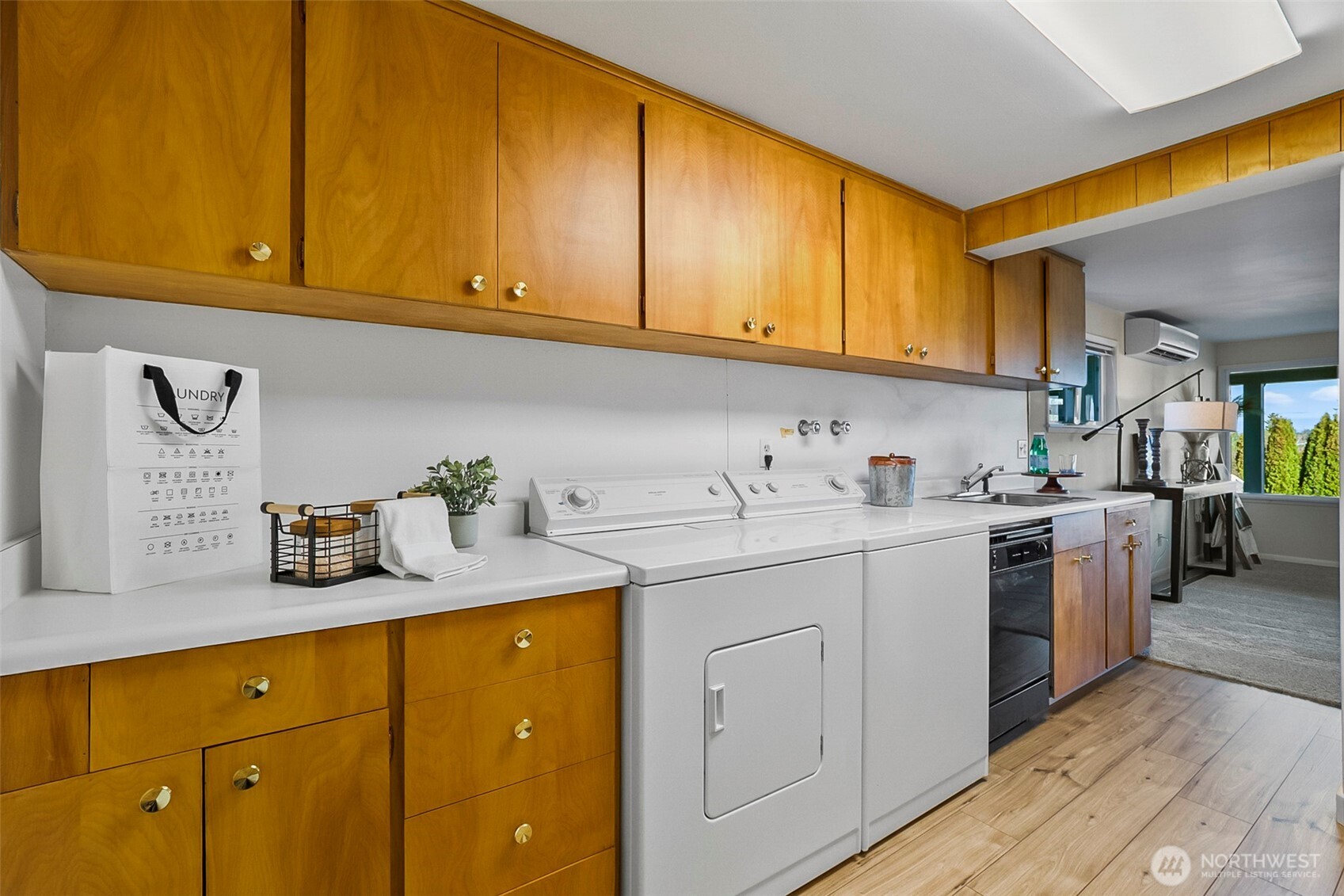 10010 Lakemont Avenue