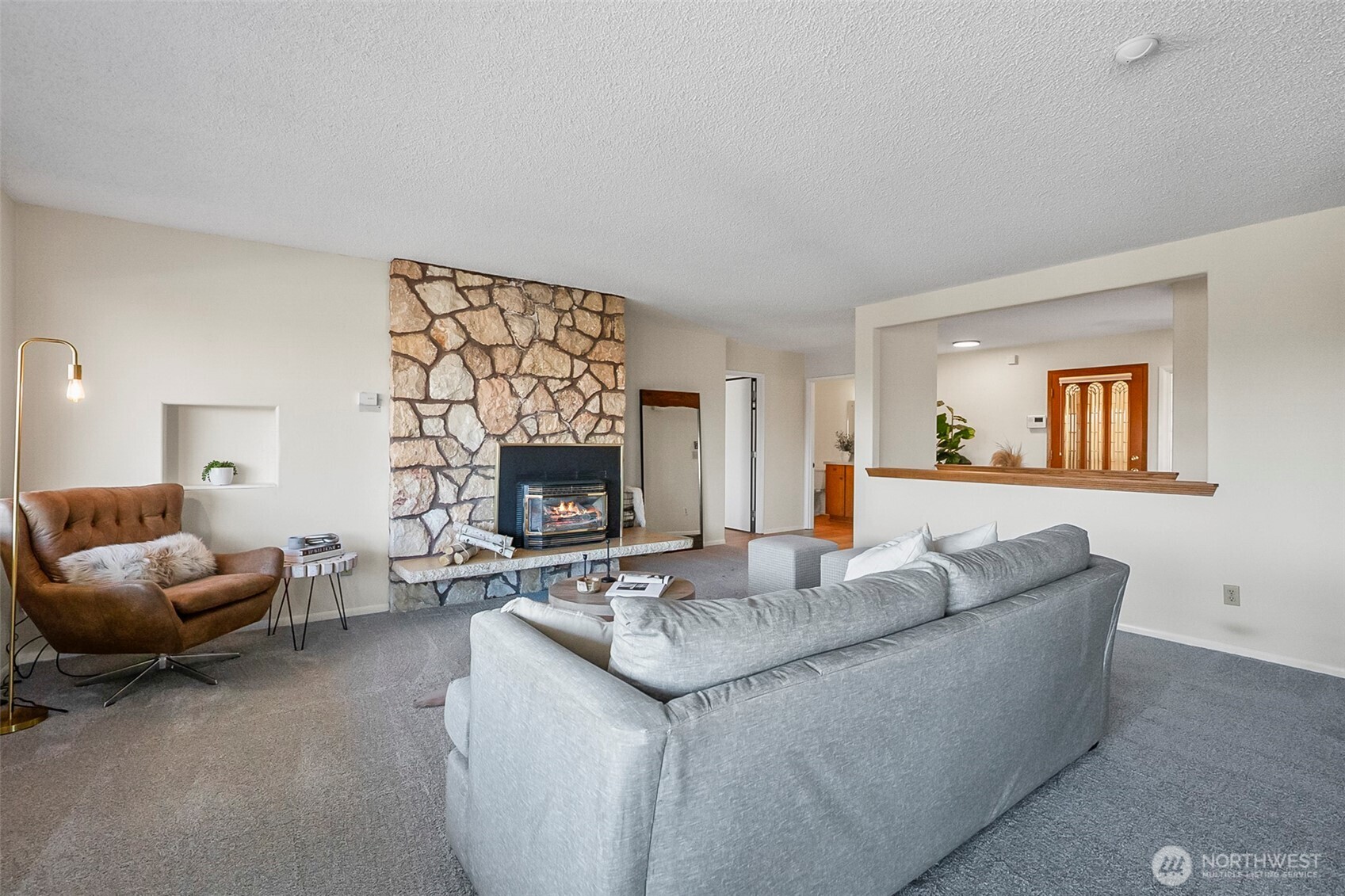 10010 Lakemont Avenue