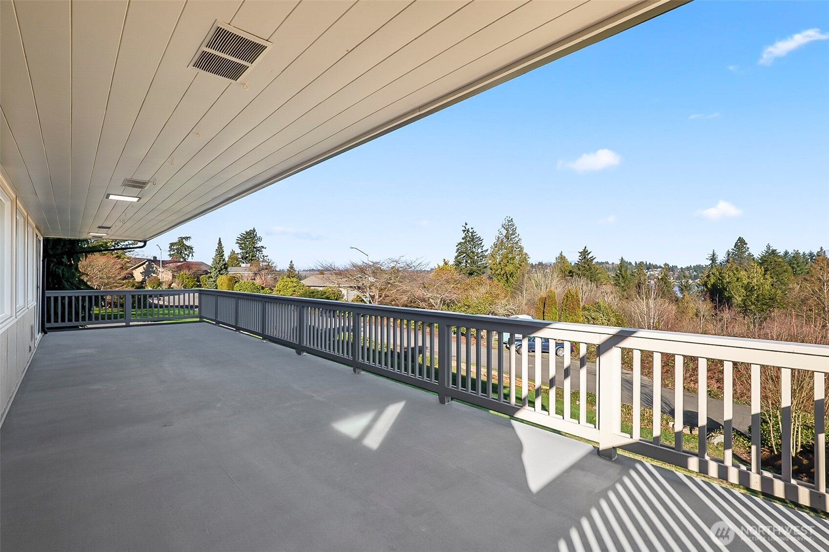 10010 Lakemont Avenue