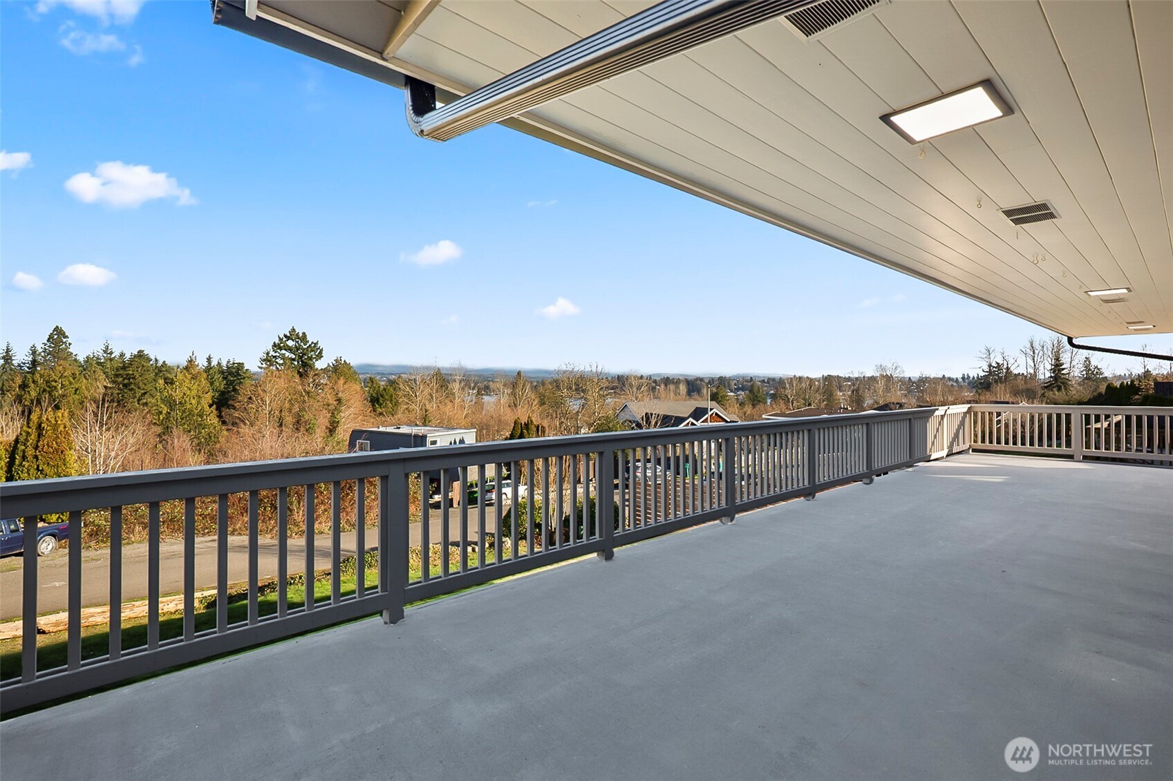 10010 Lakemont Avenue