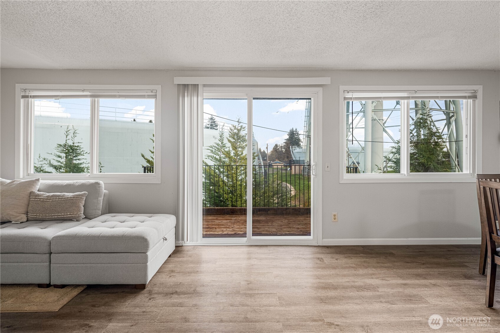 3030 S 216 Street Unit: E