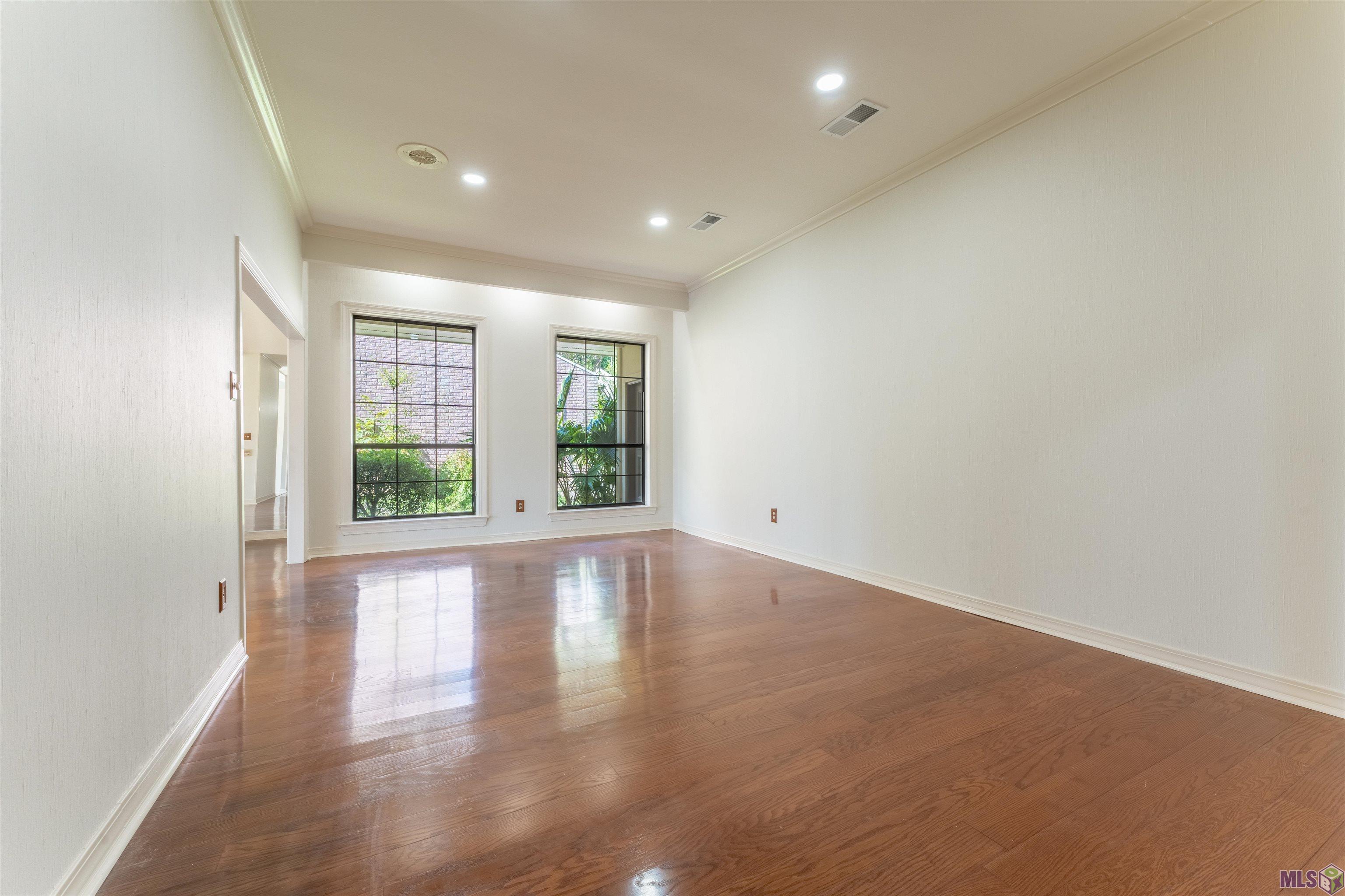 8066 Walden Rd