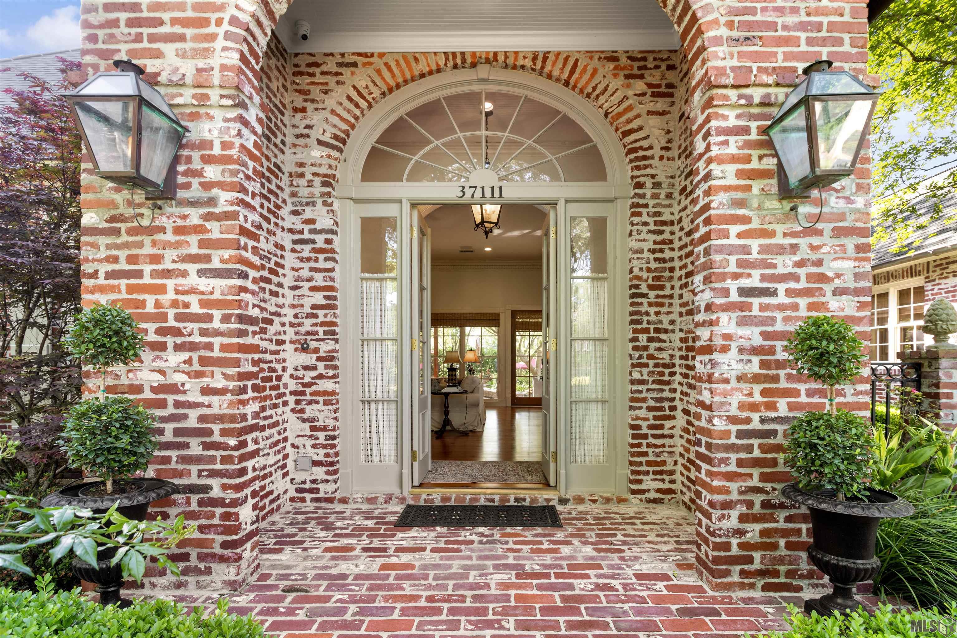37111 St Andrews Fairway