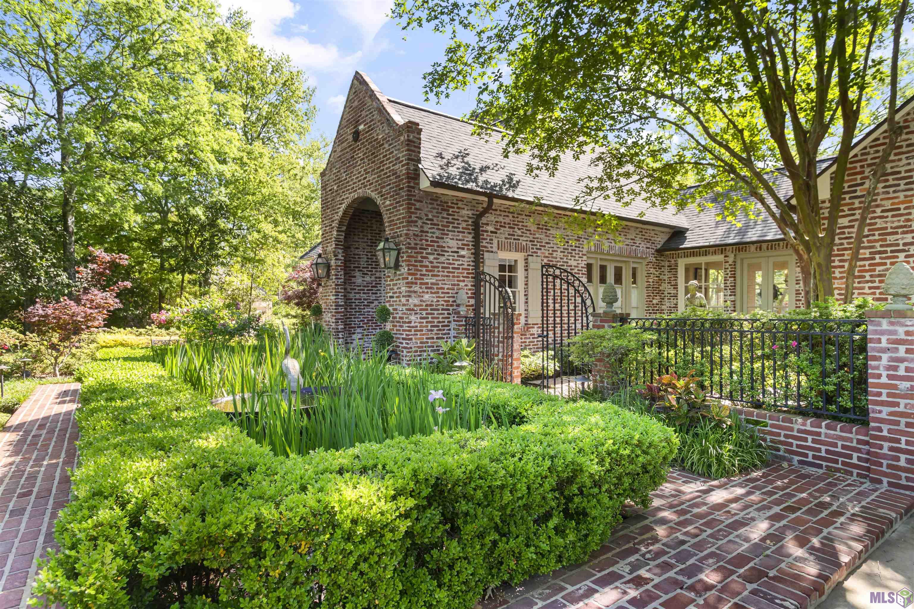 37111 St Andrews Fairway