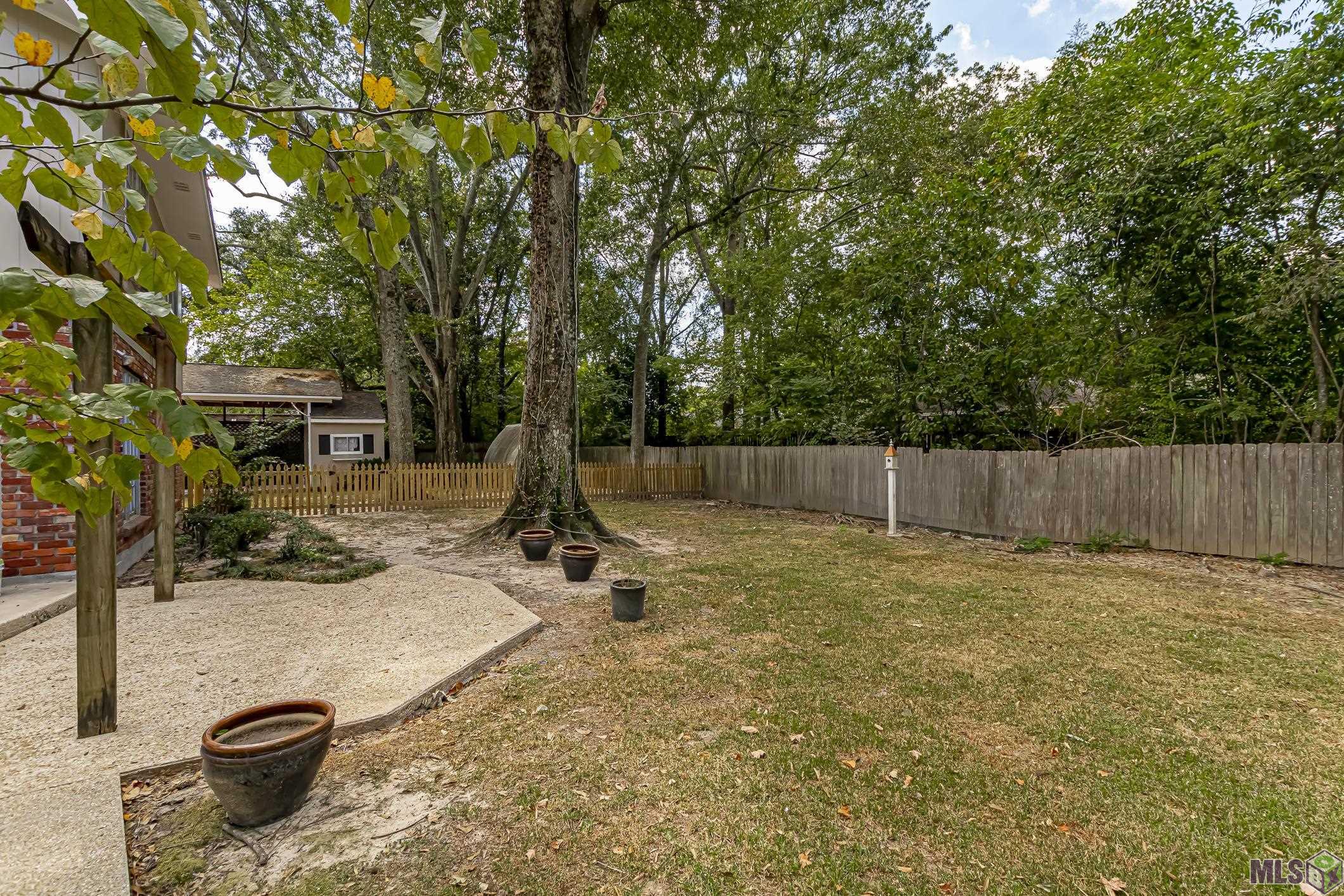 633 Rodney Dr