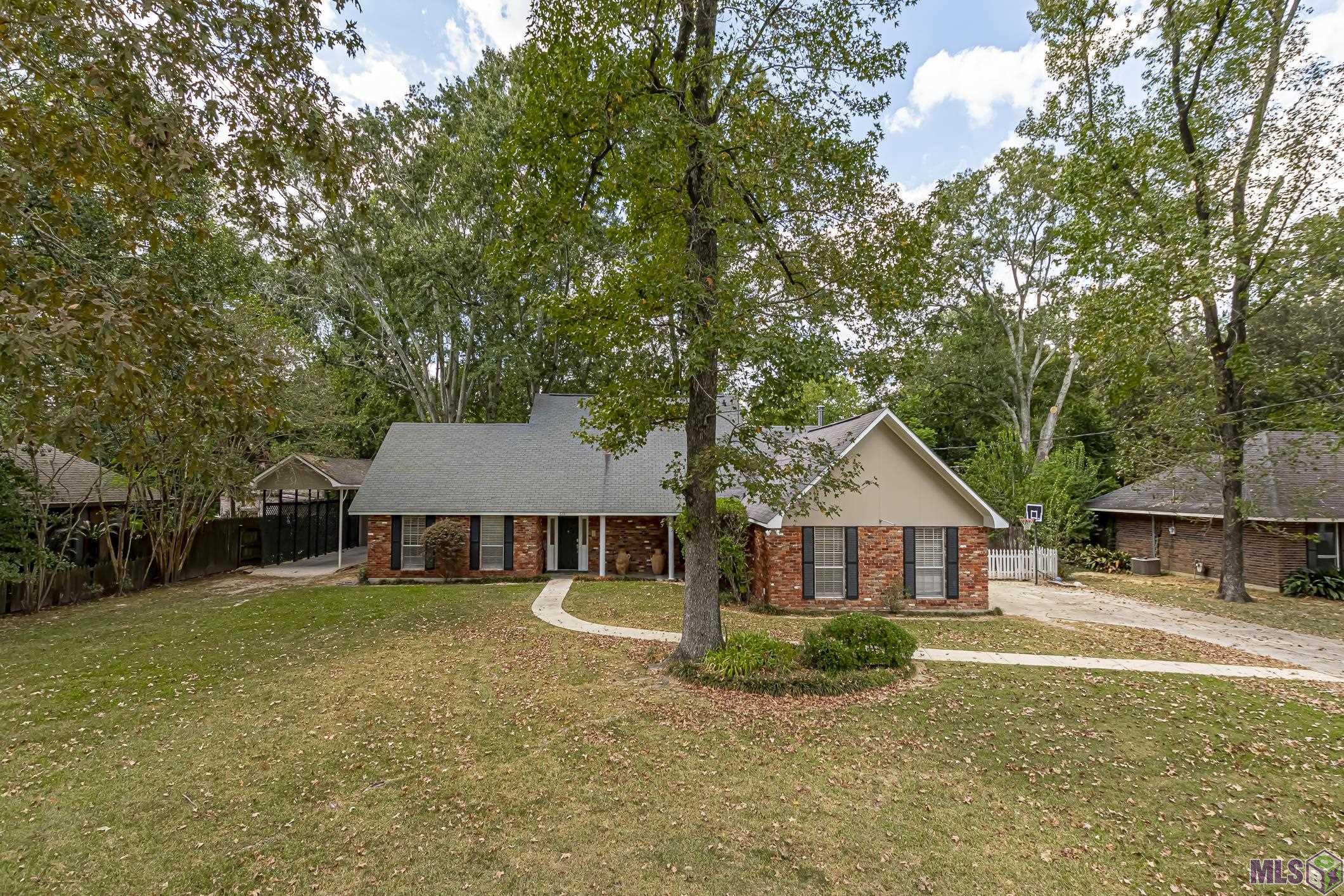 633 Rodney Dr
