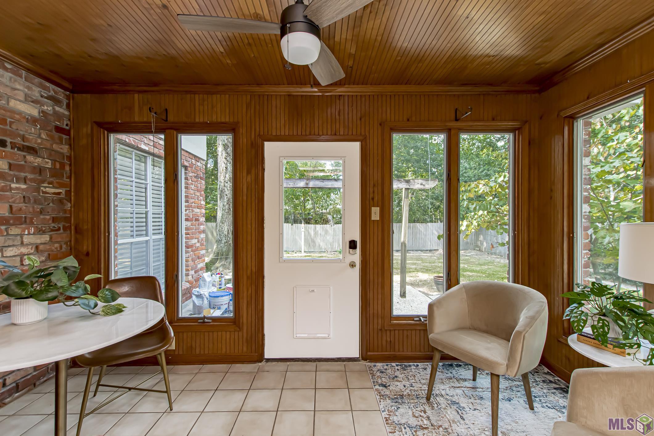 633 Rodney Dr