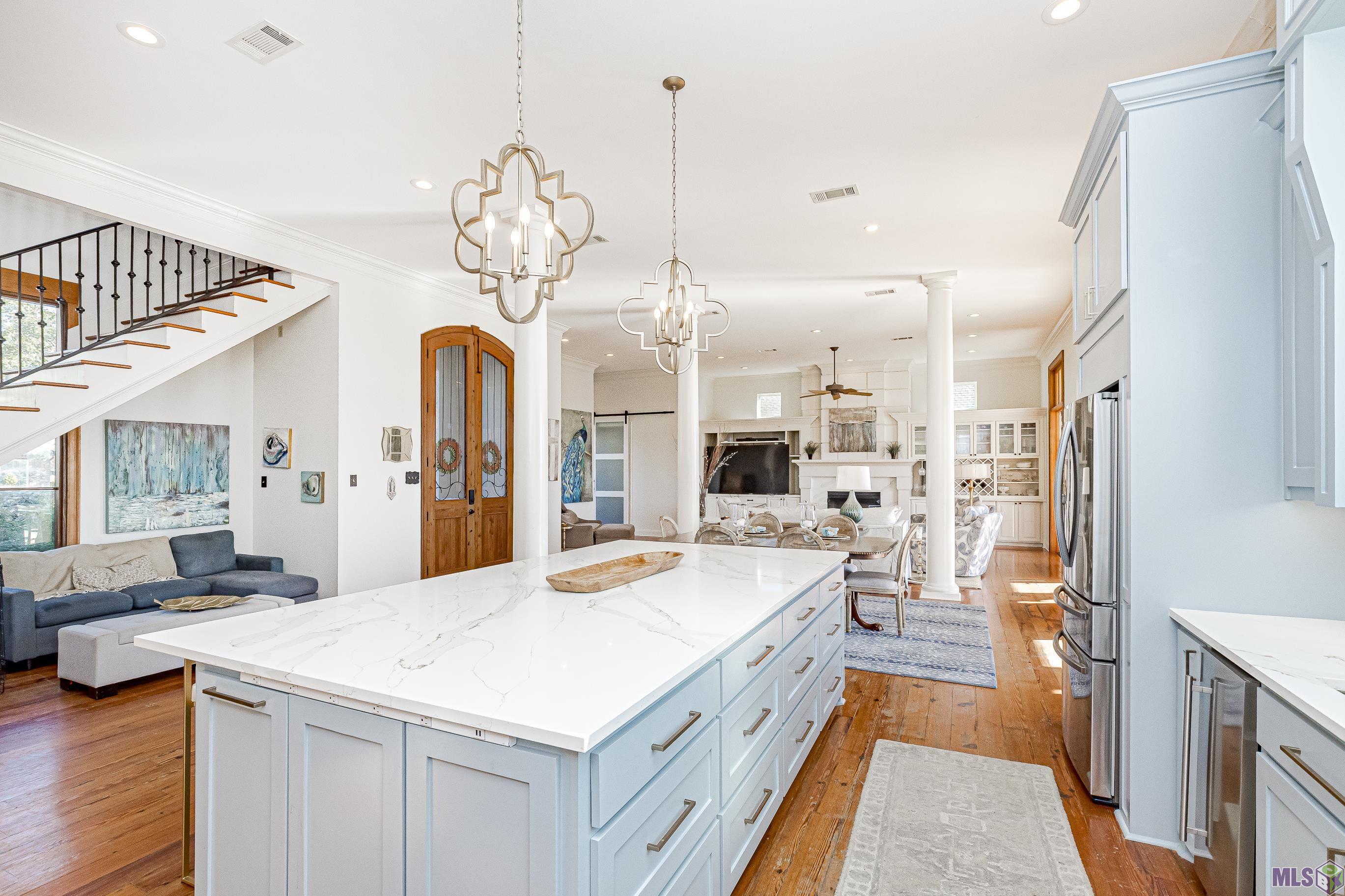 40230 Pelican Point Pkwy