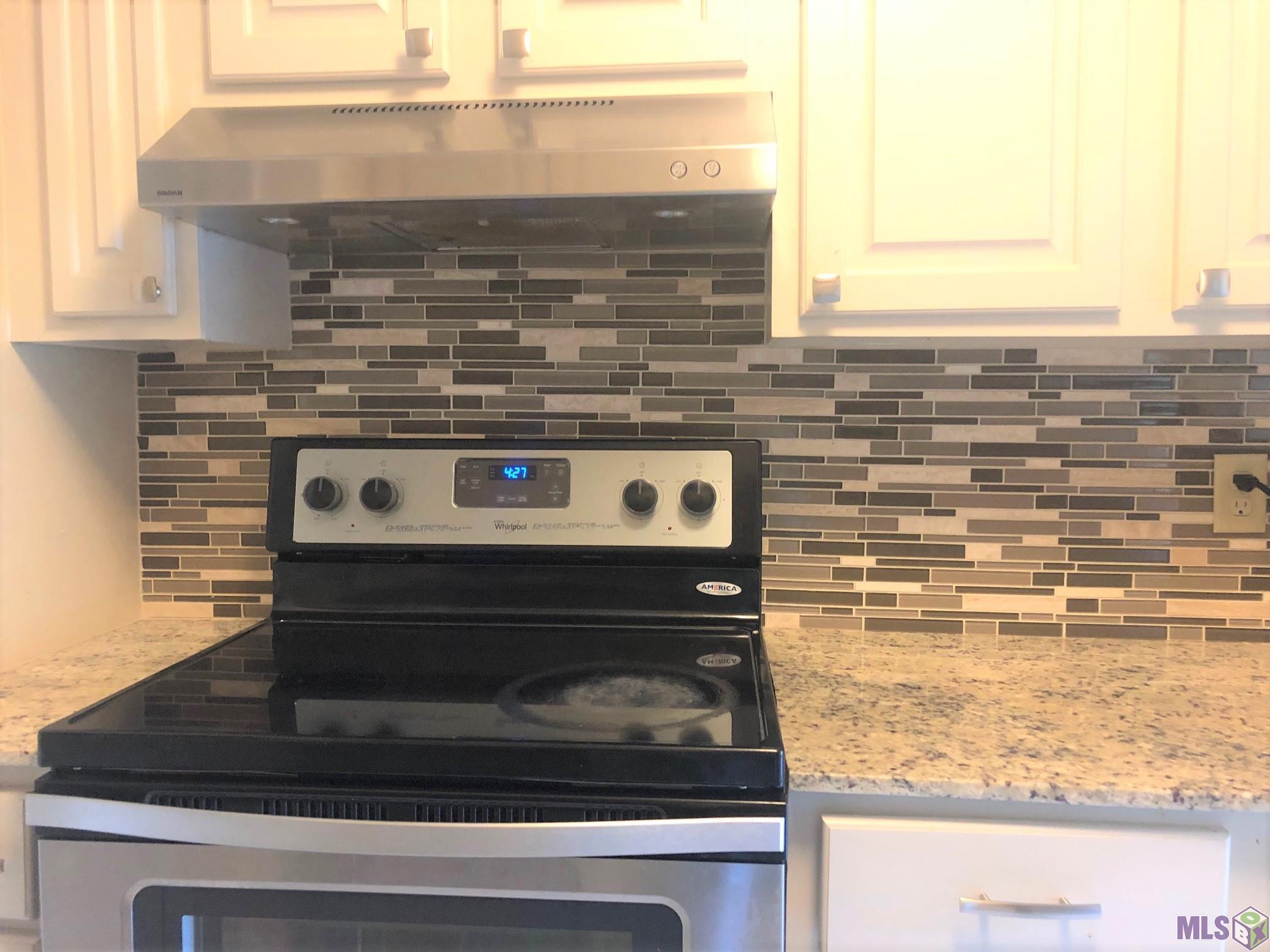 1755 College Dr # 215 Unit: #215