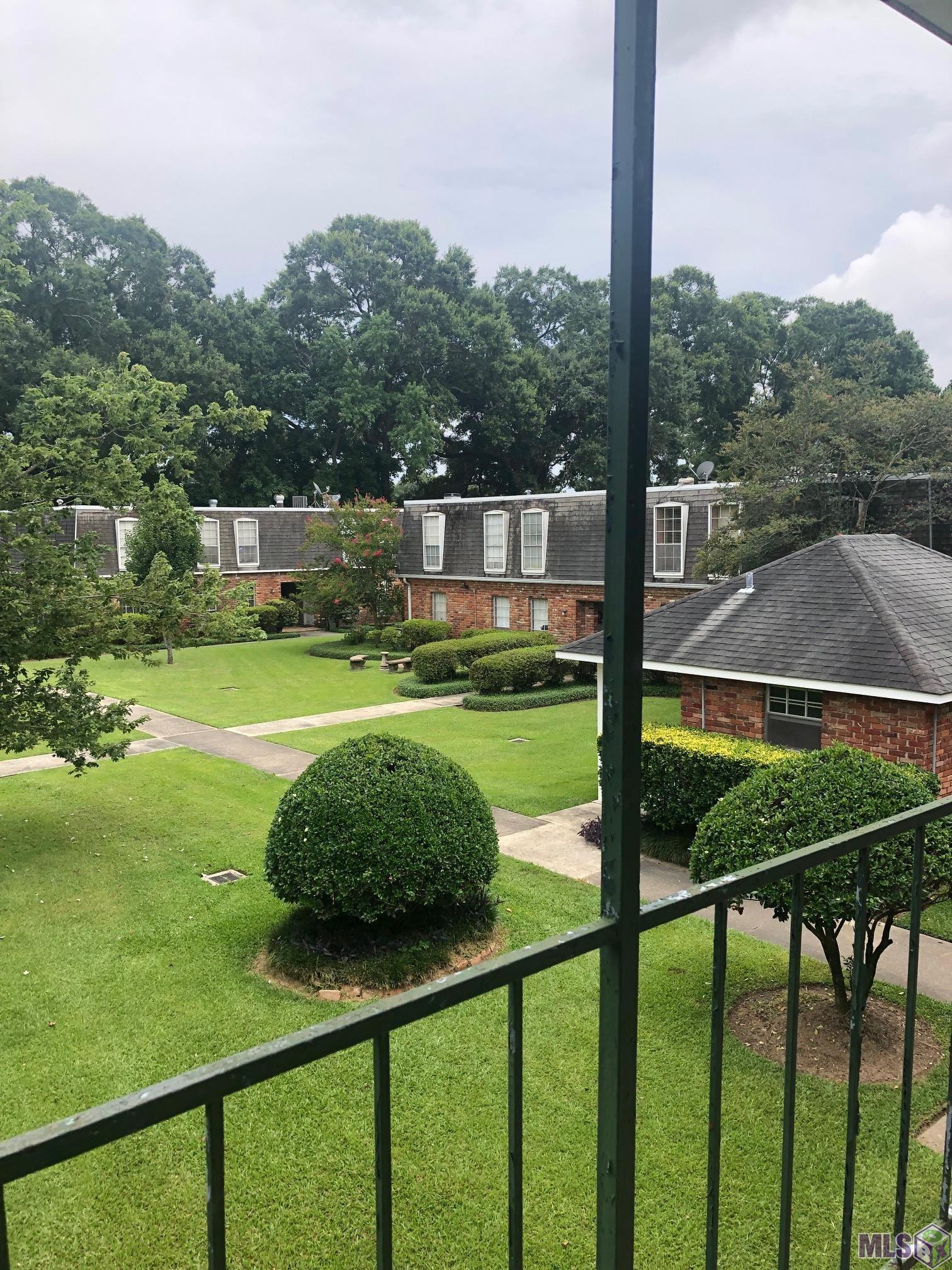 1755 College Dr # 215 Unit: #215