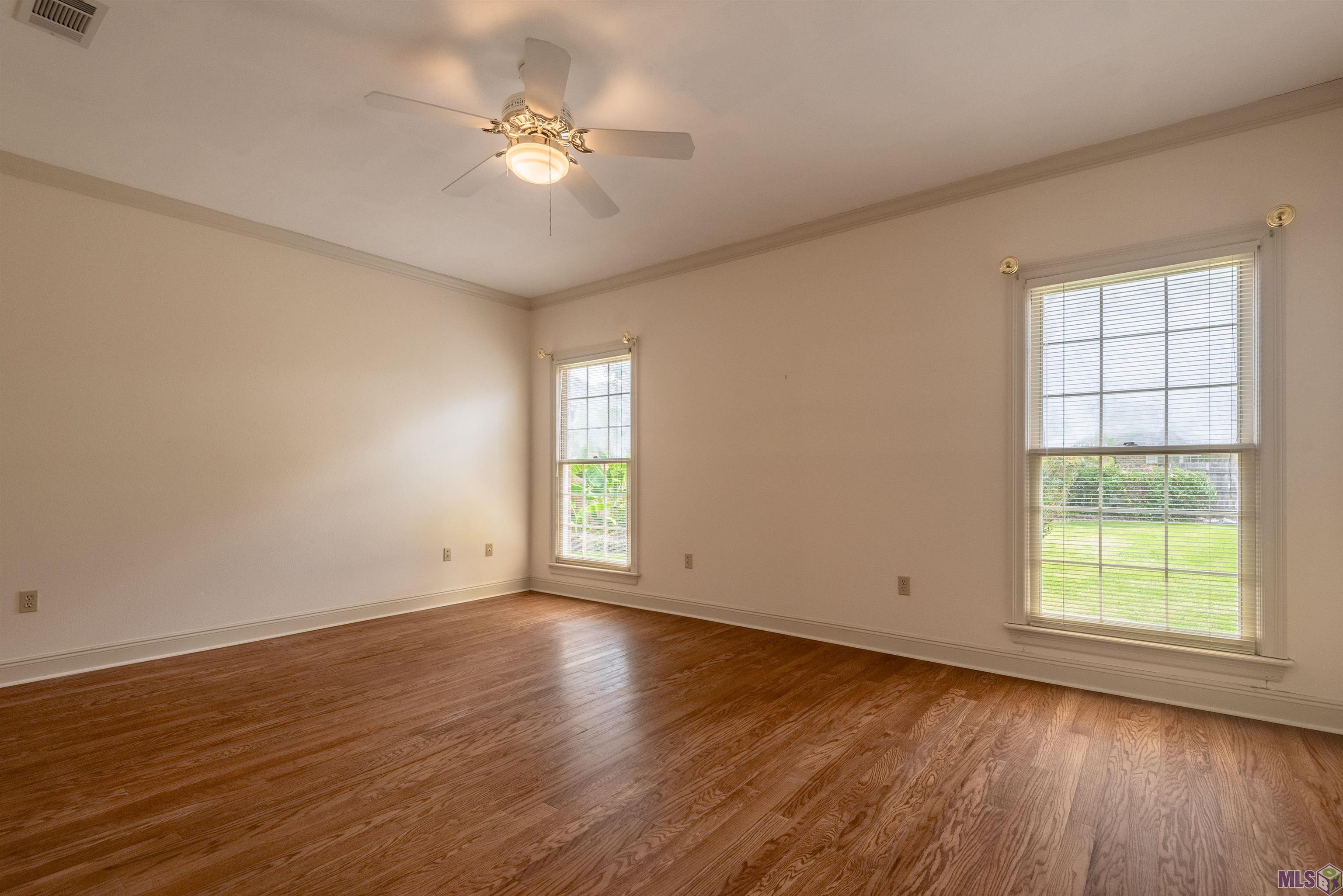306 Woodgate Blvd