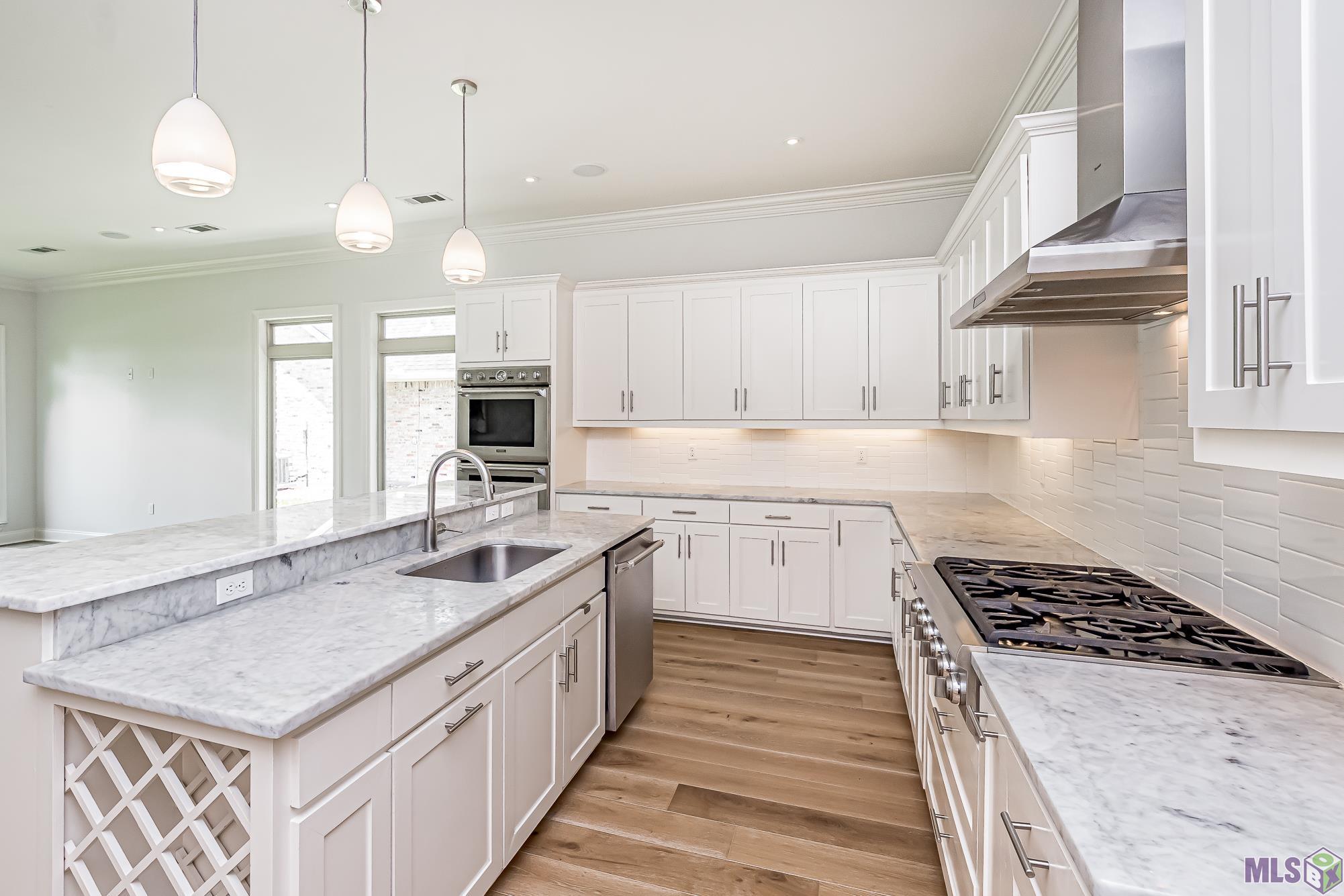 40228 Dove Estates Ct