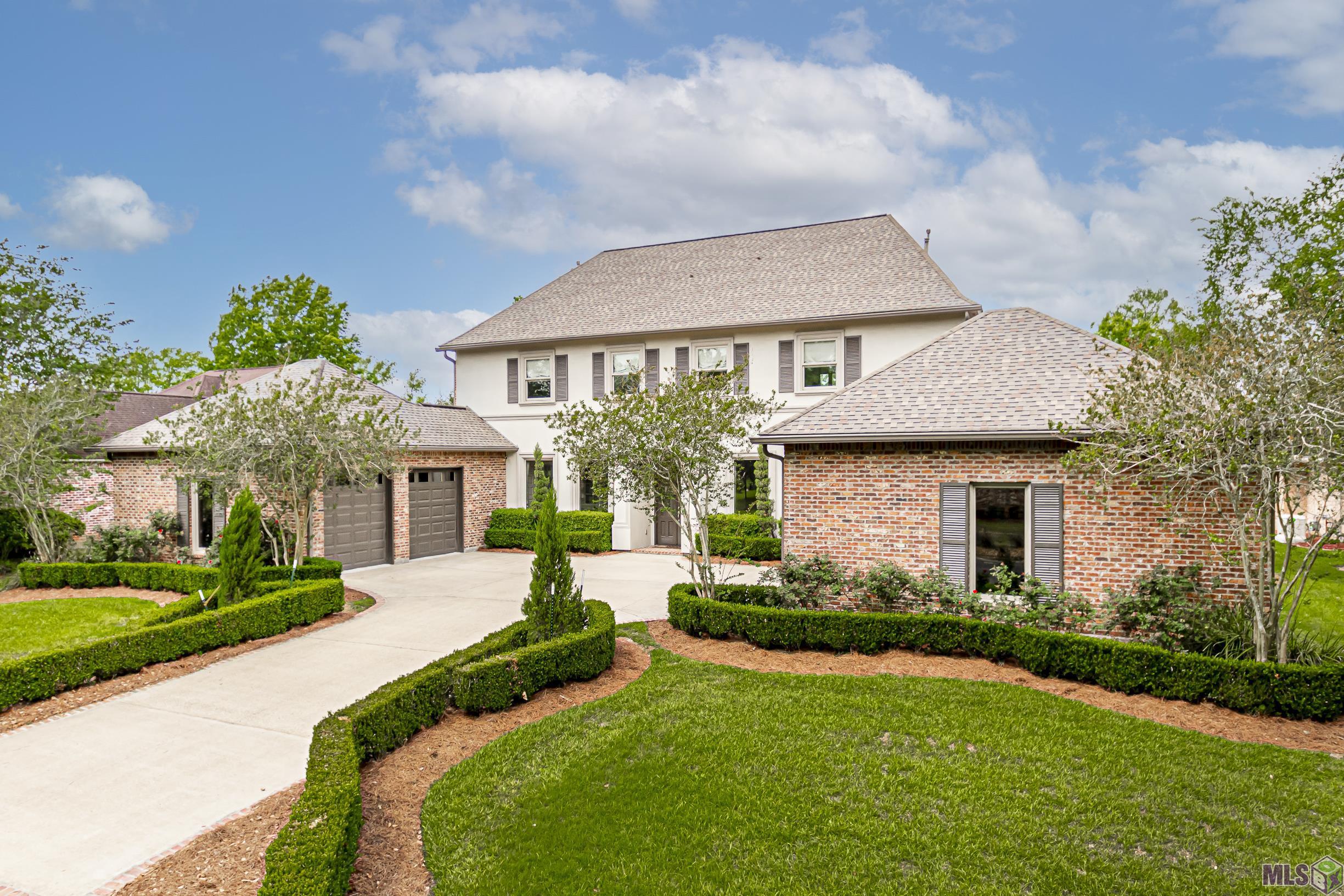 40228 Dove Estates Ct