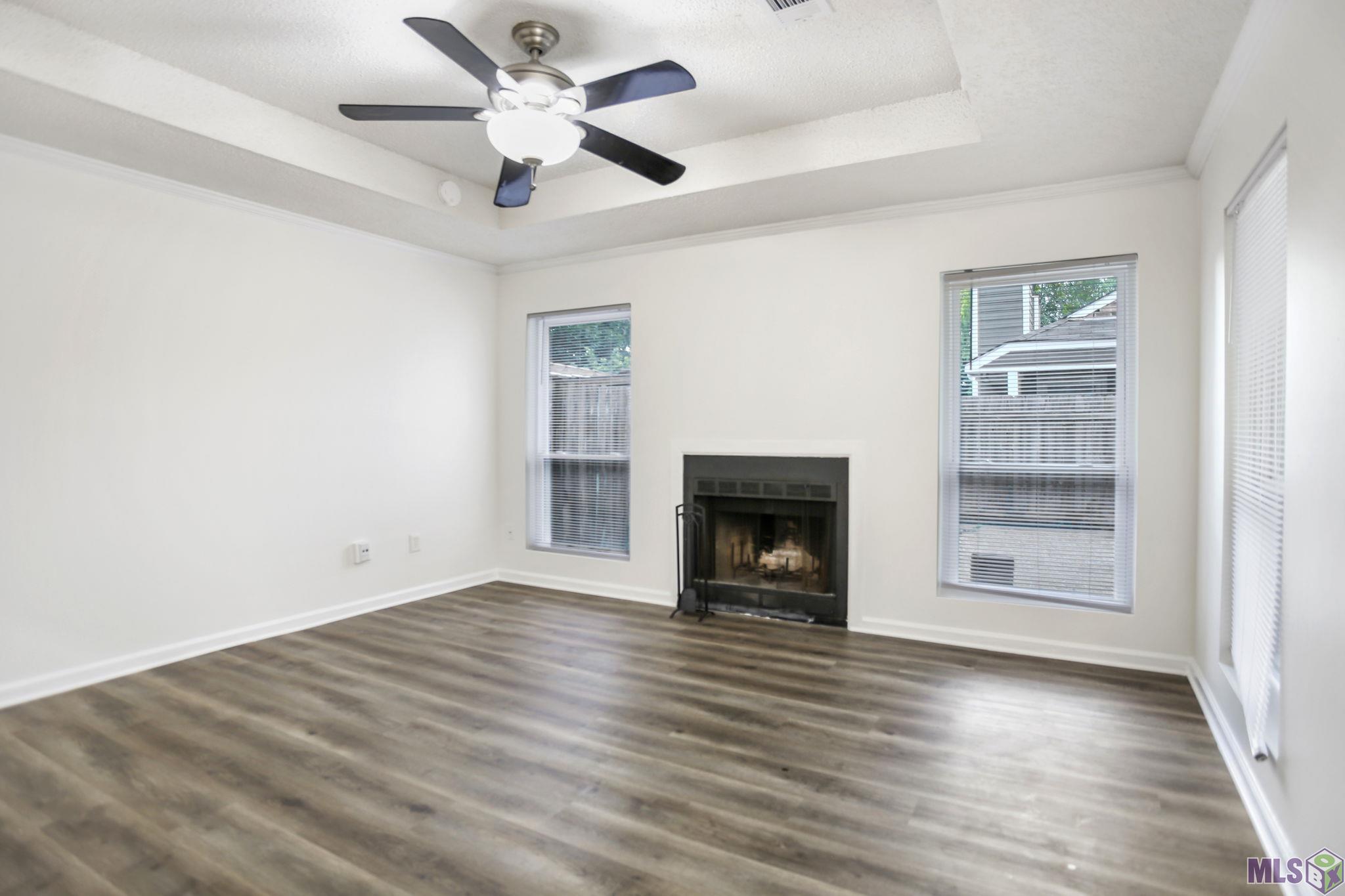 15684 Riverdale Ave