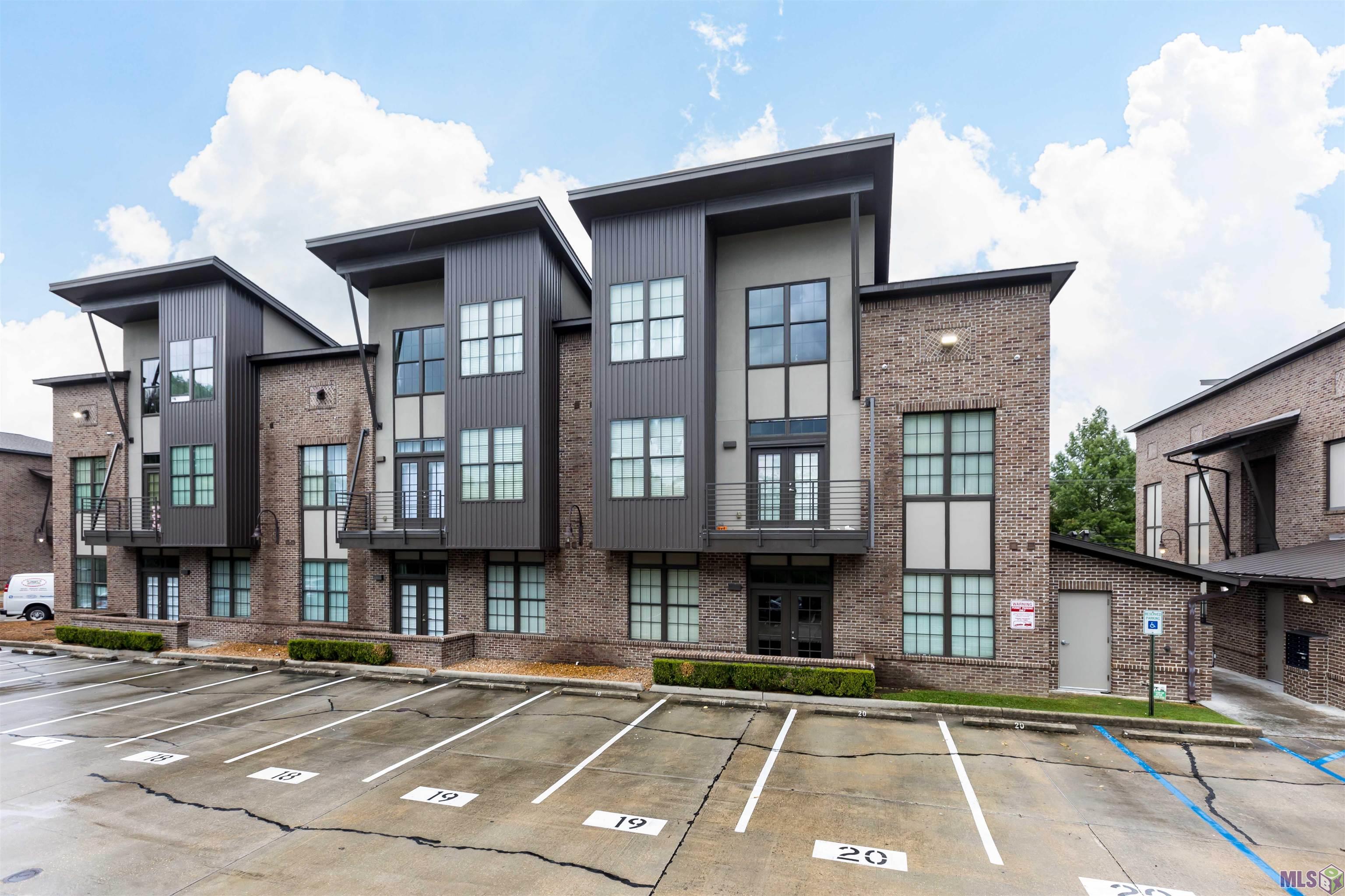 333 E Boyd Dr # 19 Unit: #19