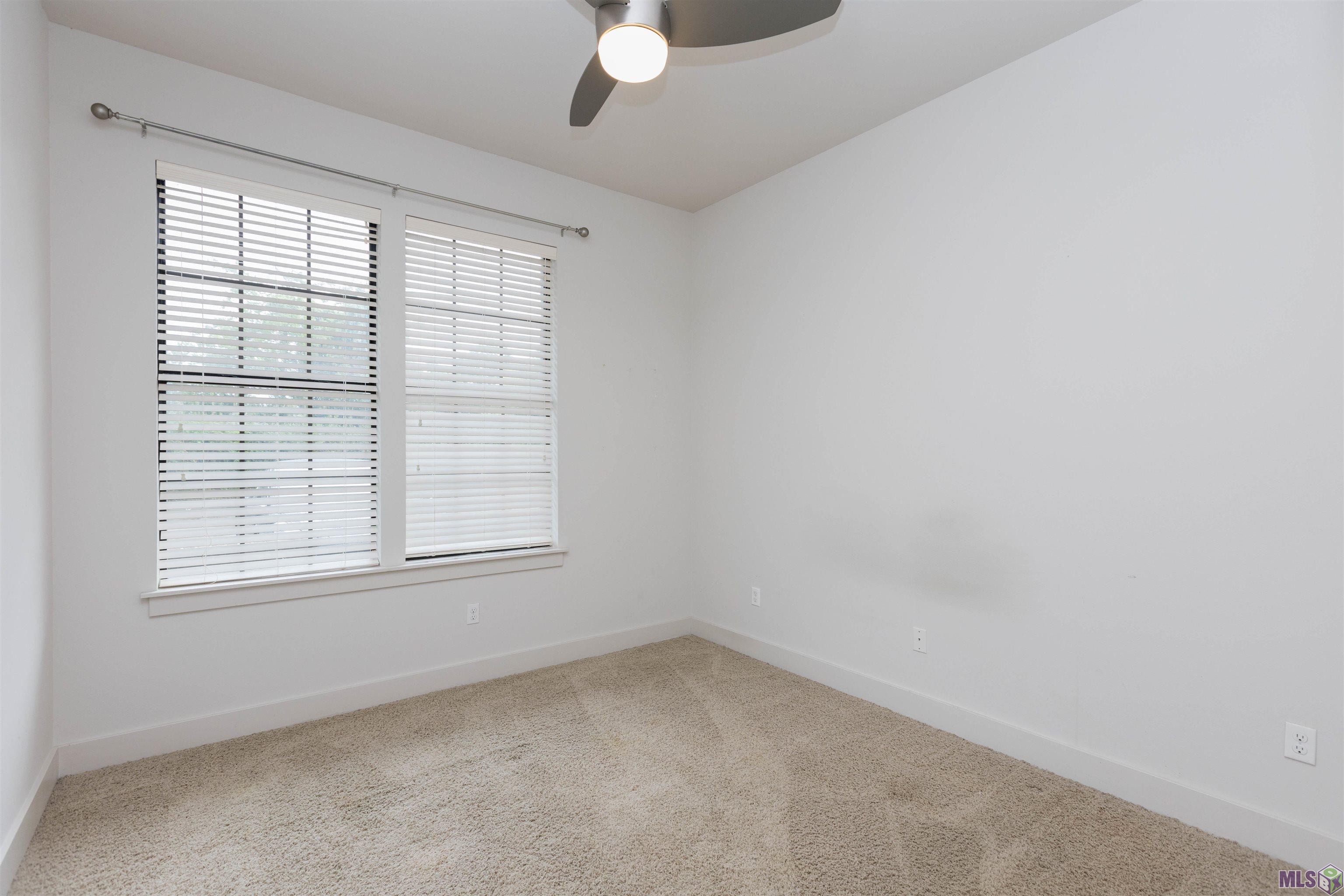 333 E Boyd Dr # 19 Unit: #19