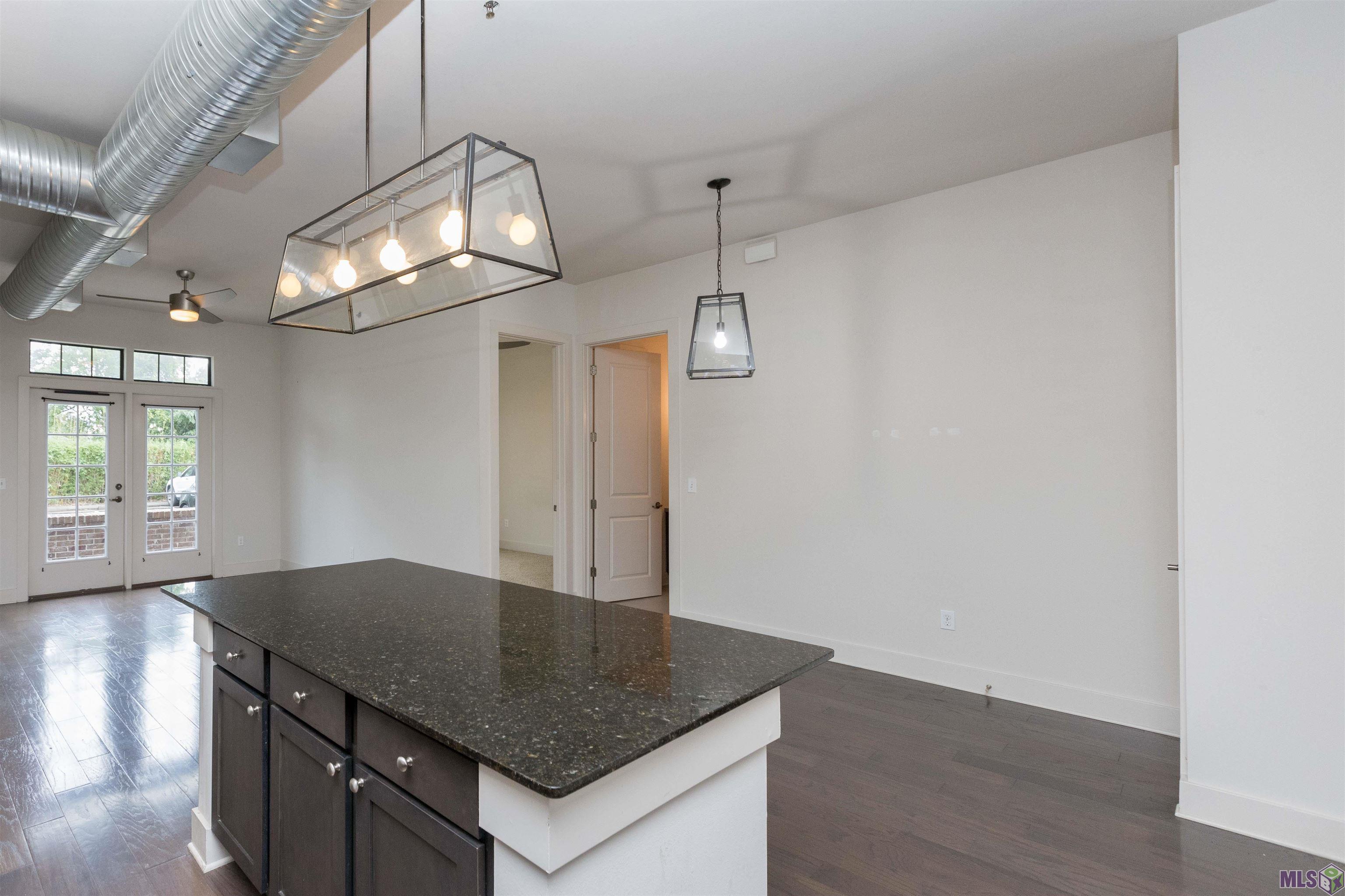 333 E Boyd Dr # 19 Unit: #19