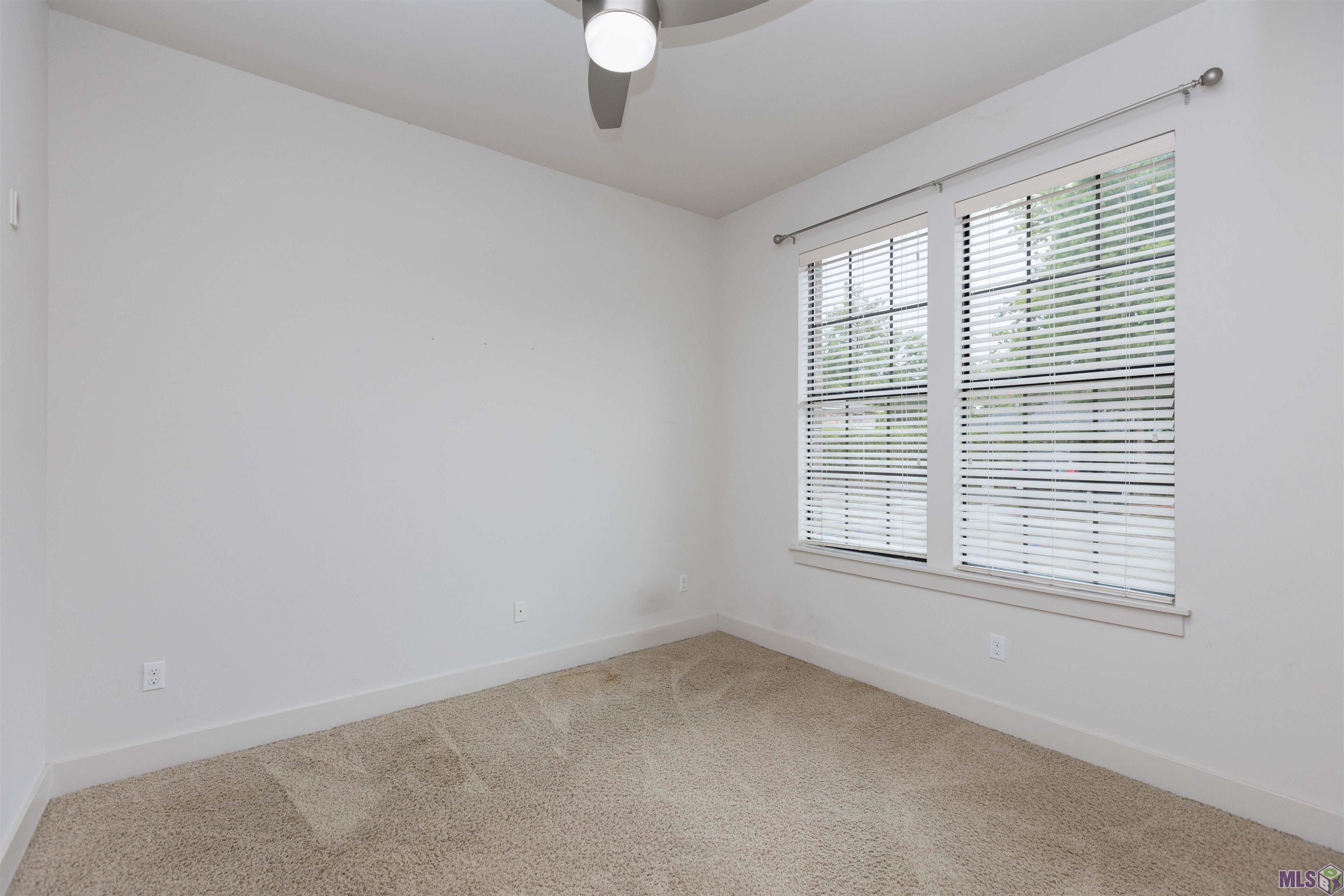 333 E Boyd Dr # 19 Unit: #19