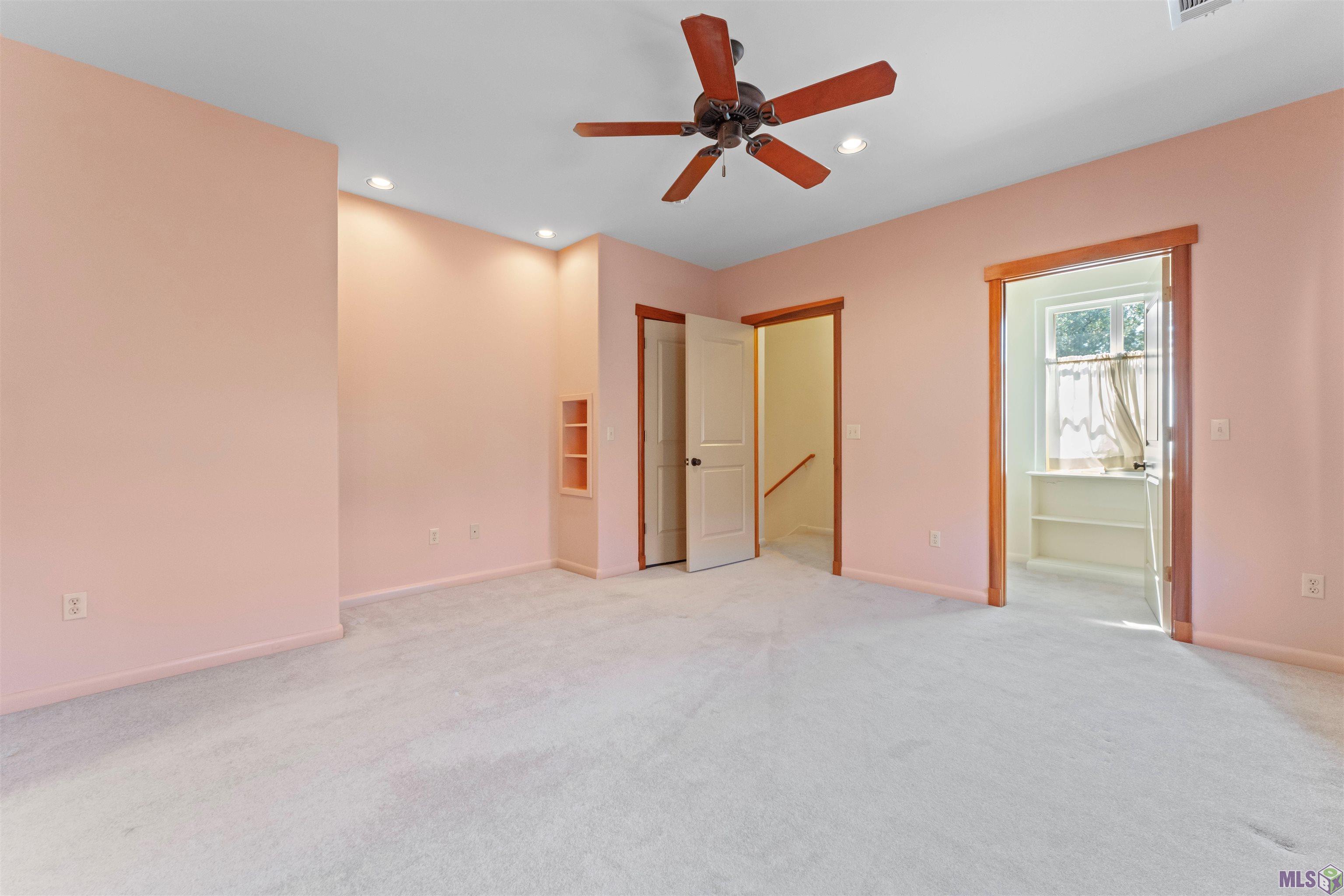 67 Jamestowne Ct
