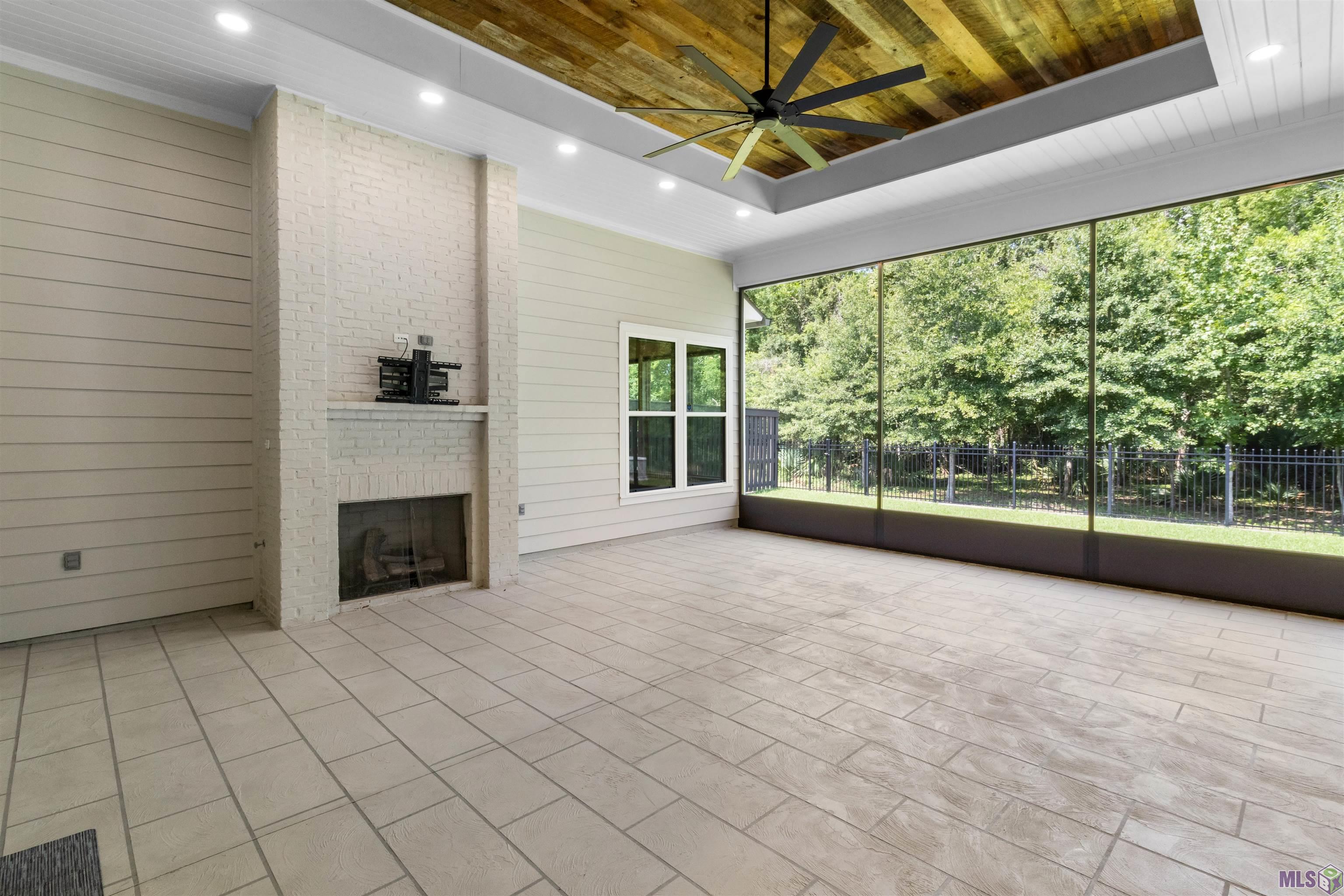13616 Inspiration Point Dr