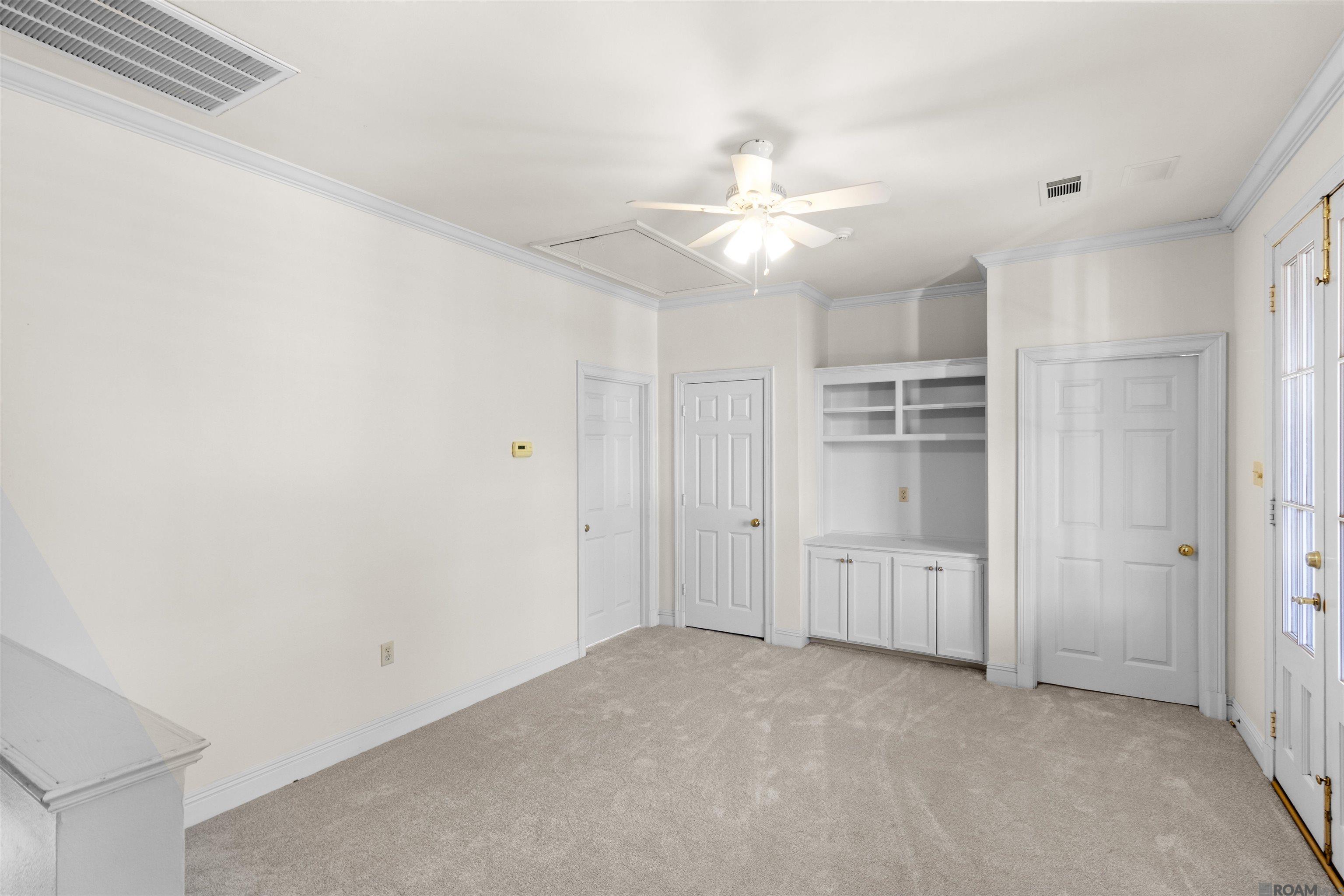 17517 Amelia Dr