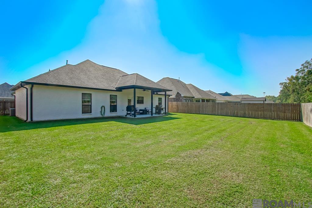 2823 Louis Marie Ave