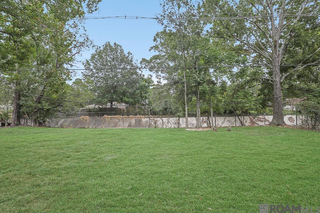 675 Westbrook Dr