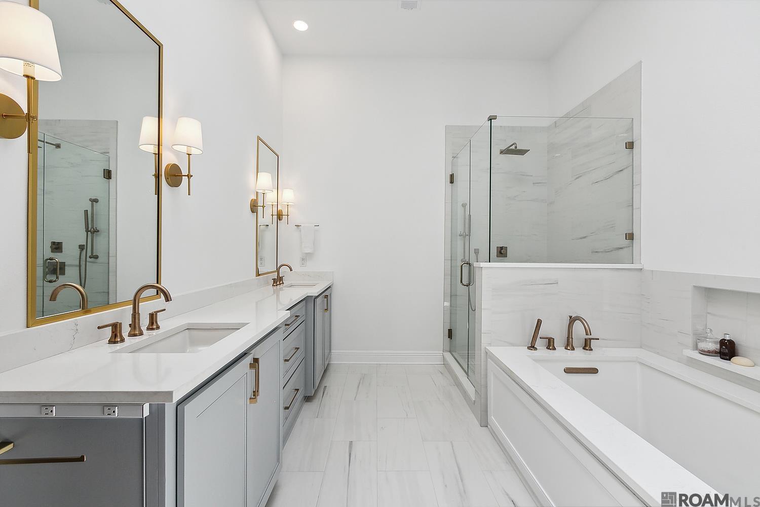 1385 Normandy Dr